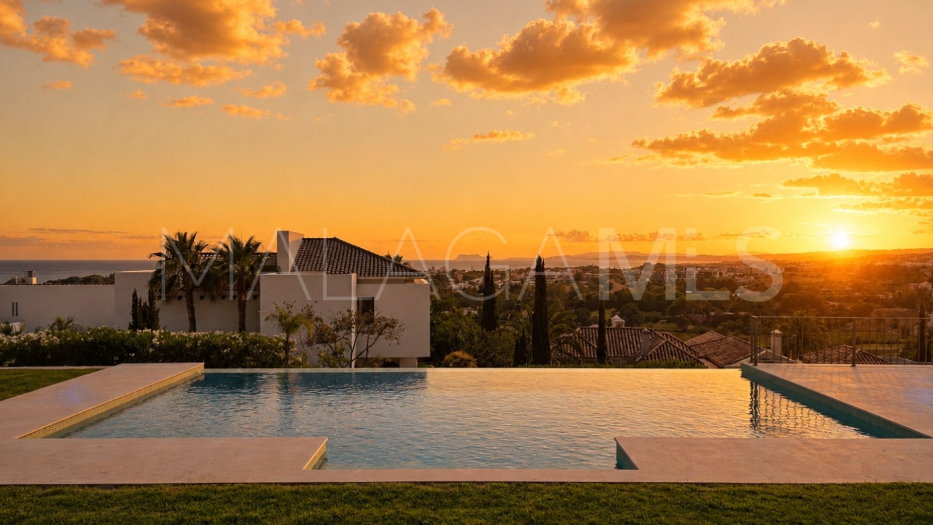 Villa for sale in Los Flamingos