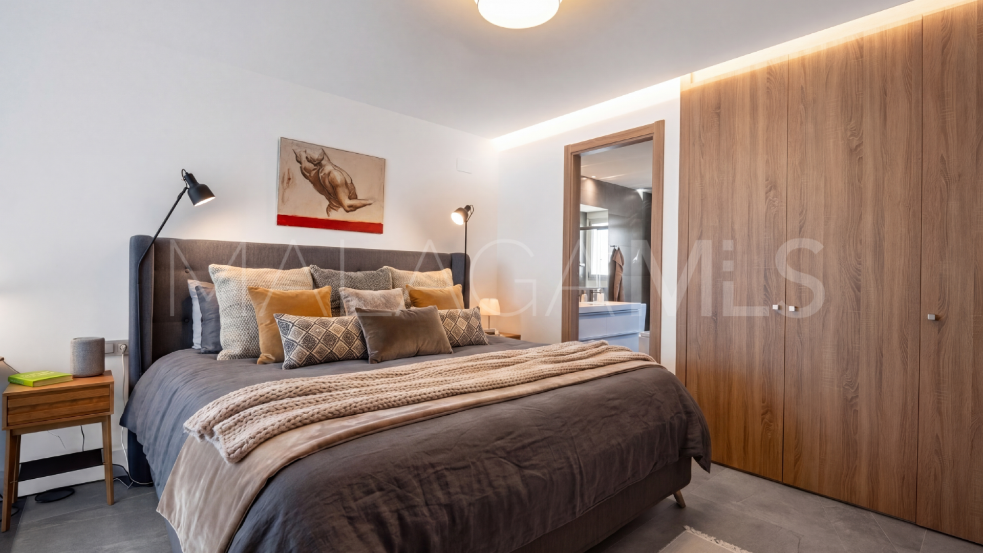 Duplex penthouse in Nueva Andalucia for sale