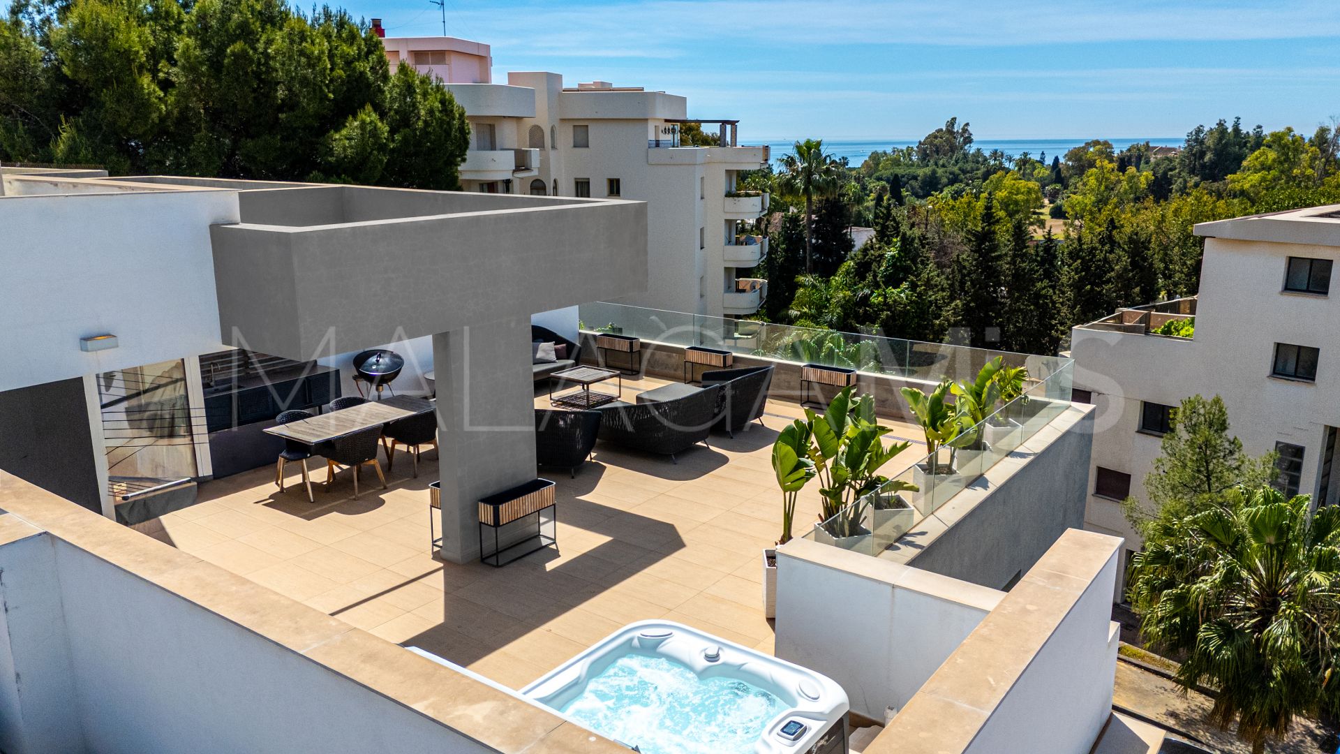 Duplex penthouse in Nueva Andalucia for sale