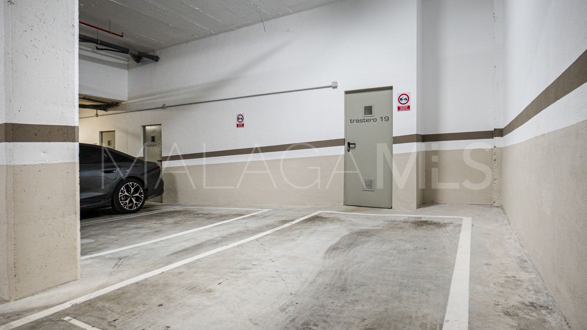 Duplex penthouse in Nueva Andalucia for sale