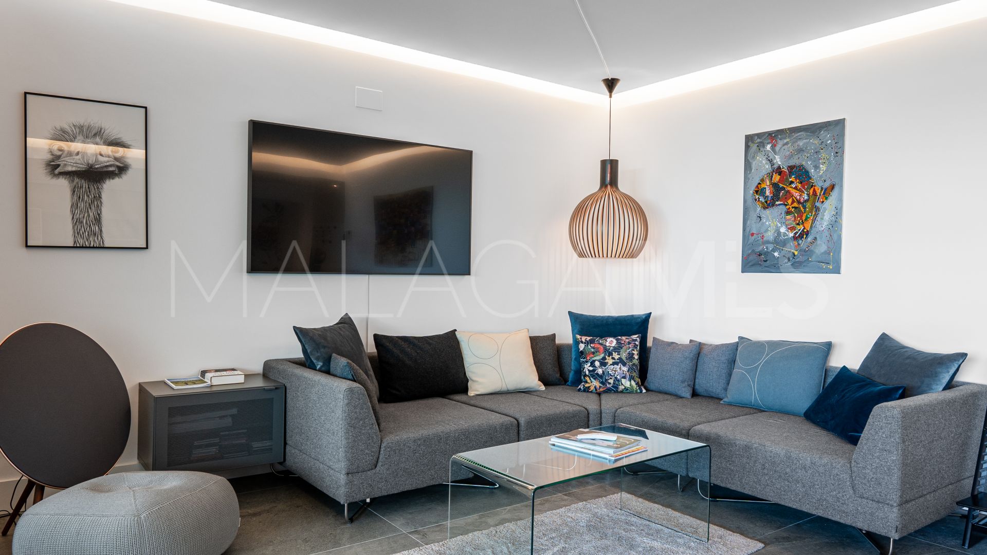 Duplex penthouse in Nueva Andalucia for sale