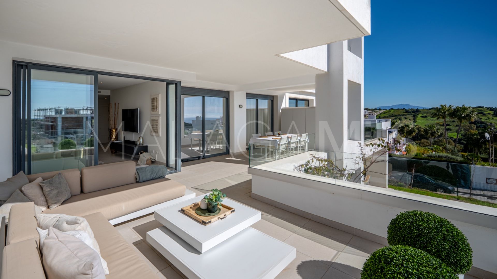 Lägenhet for sale in Estepona Golf