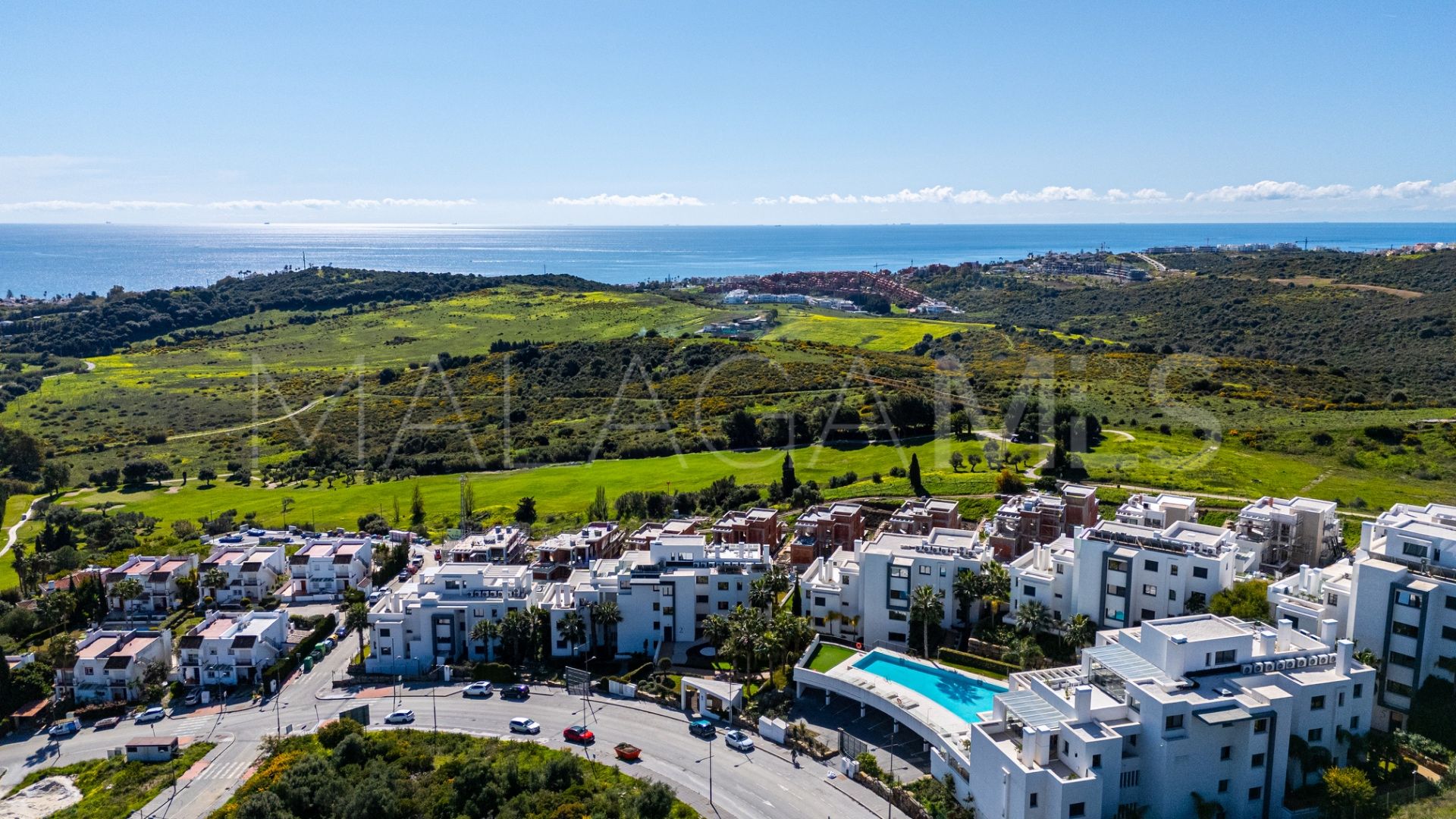 Lägenhet for sale in Estepona Golf