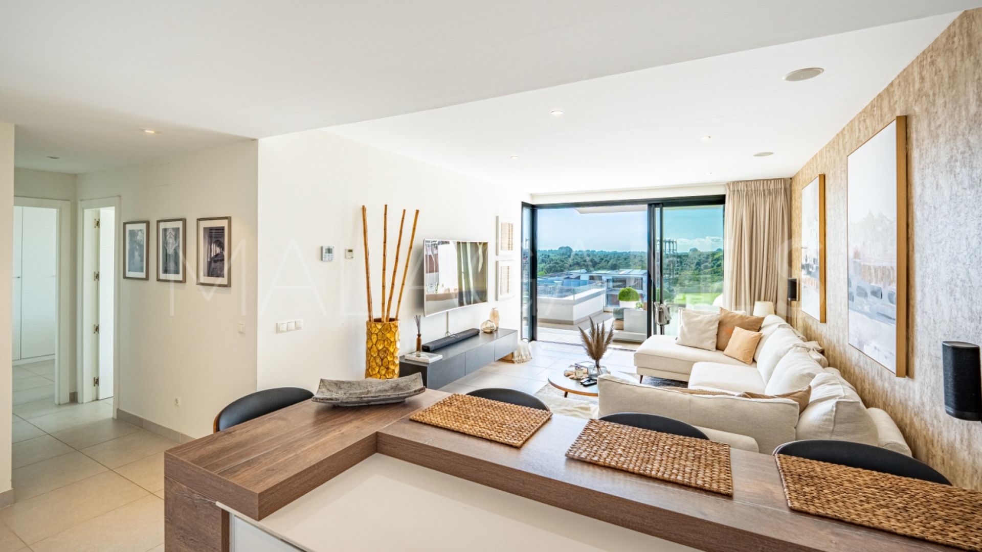 Lägenhet for sale in Estepona Golf