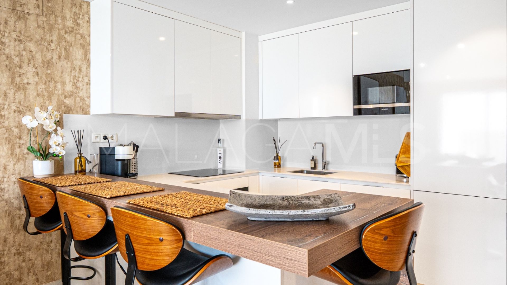 Lägenhet for sale in Estepona Golf