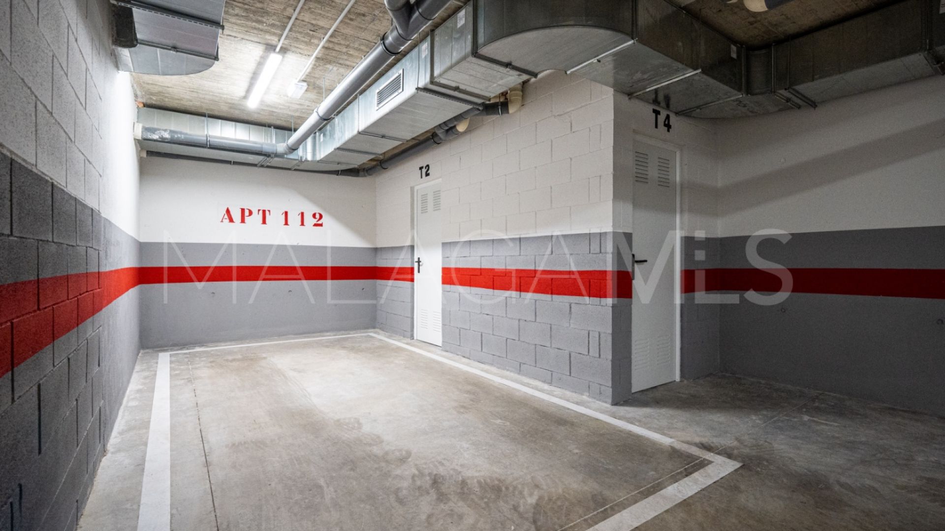 Lägenhet for sale in Estepona Golf