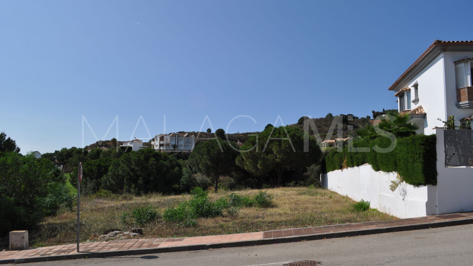Buy villa with 3 bedrooms in Mijas Costa