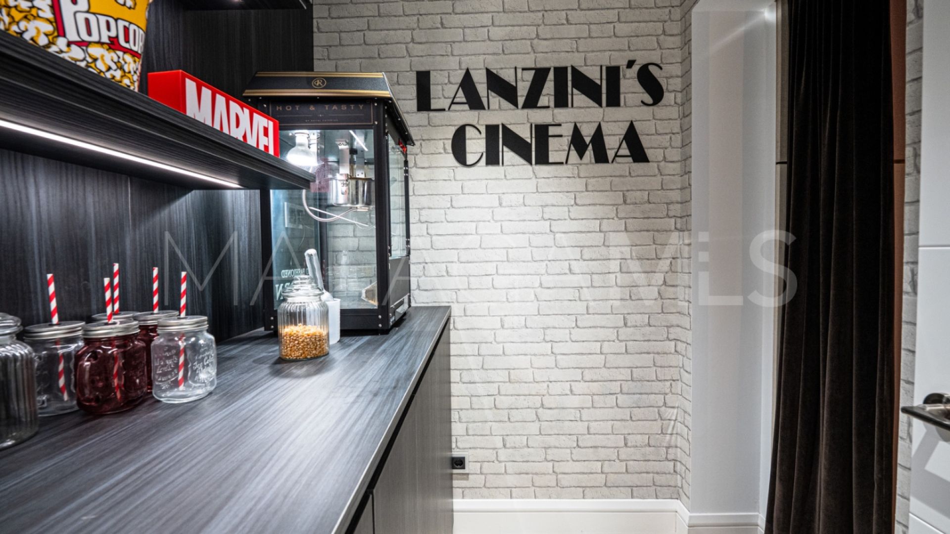 Villa with 4 bedrooms for sale in Los Flamingos