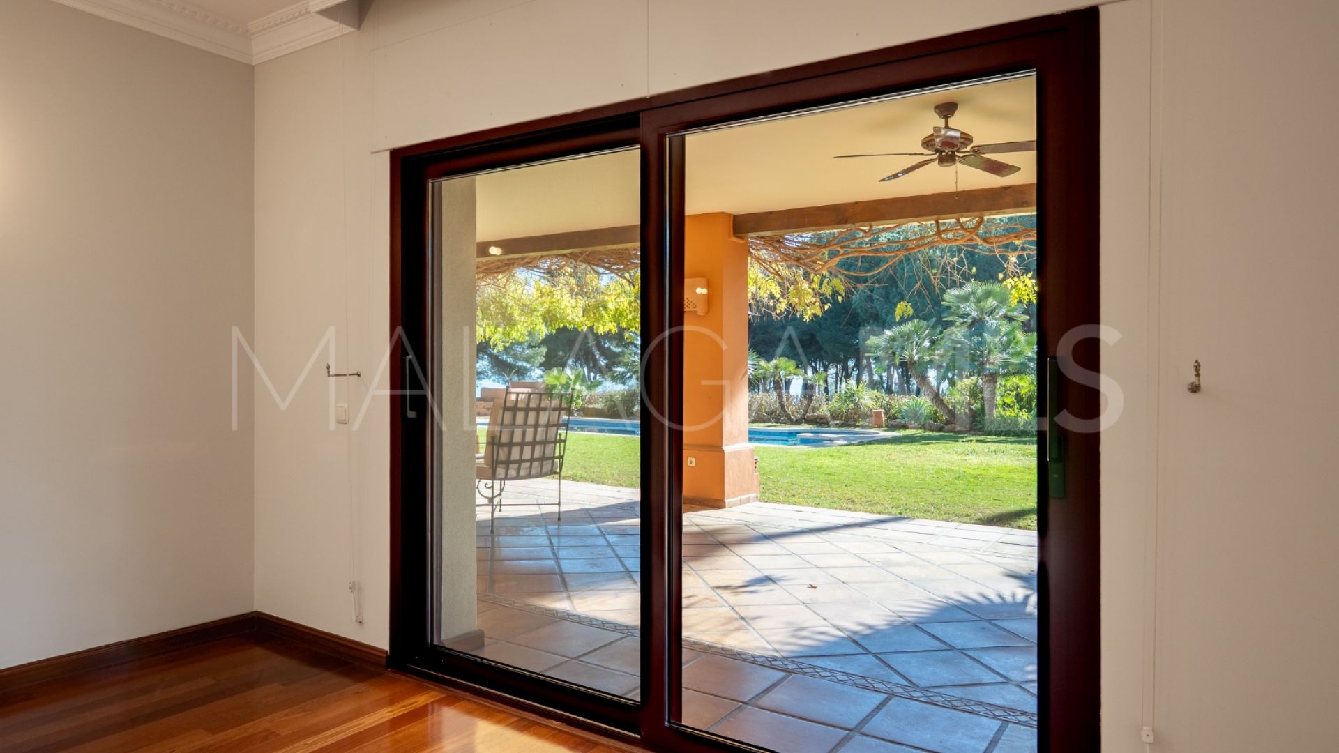 For sale 4 bedrooms villa in Altos Reales