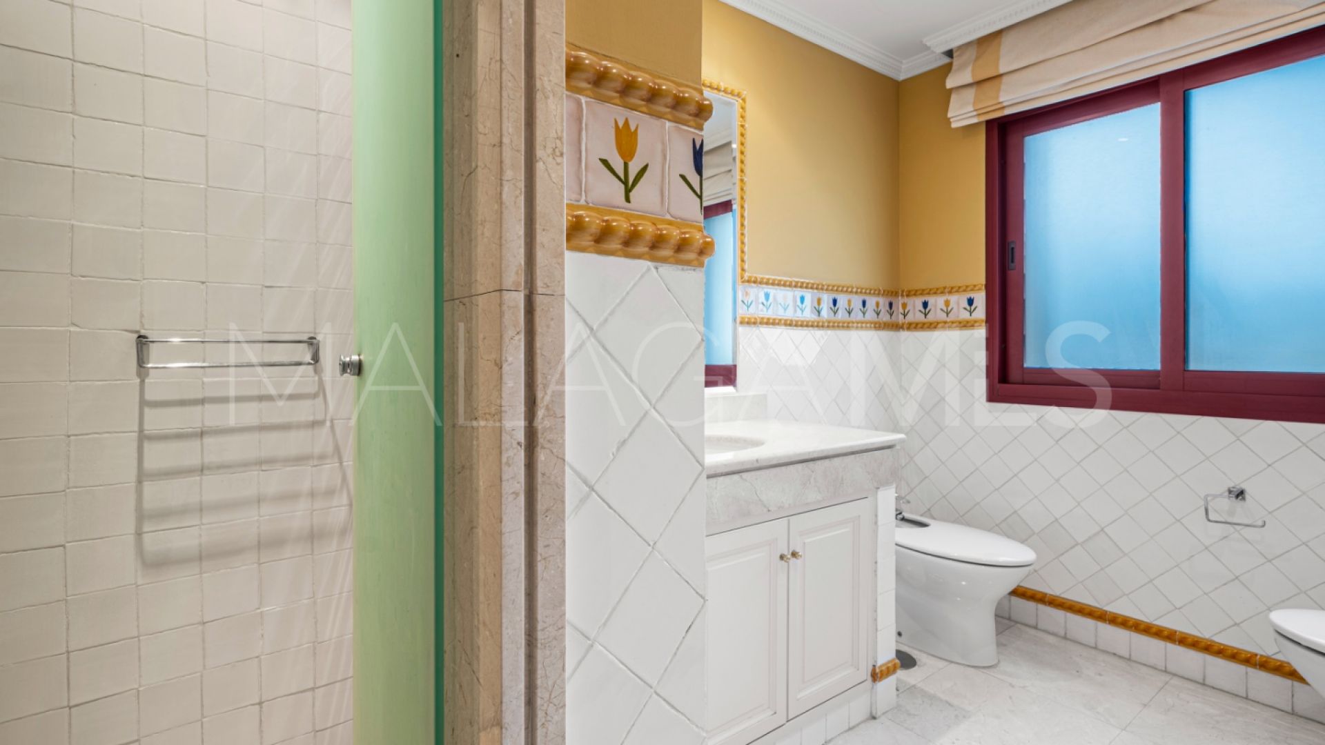 For sale 4 bedrooms villa in Altos Reales