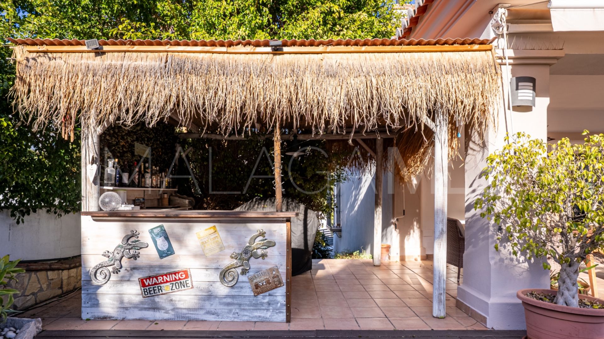 Villa for sale in Sierrezuela with 6 bedrooms