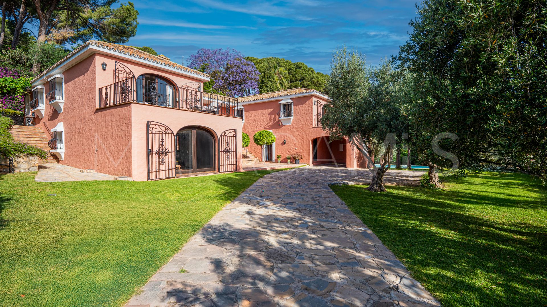 Villa for sale de 5 bedrooms in Las Brisas