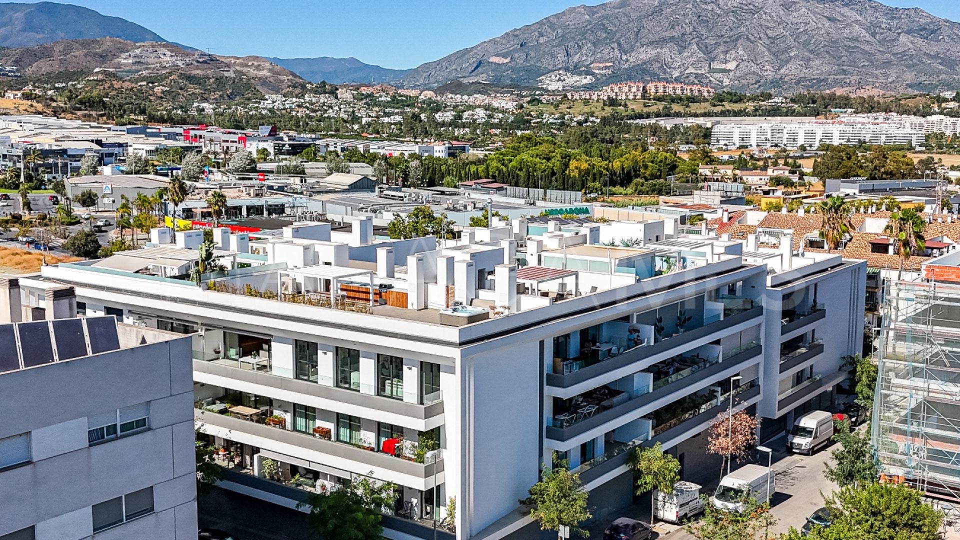 Zweistöckiges penthouse for sale in San Pedro de Alcantara