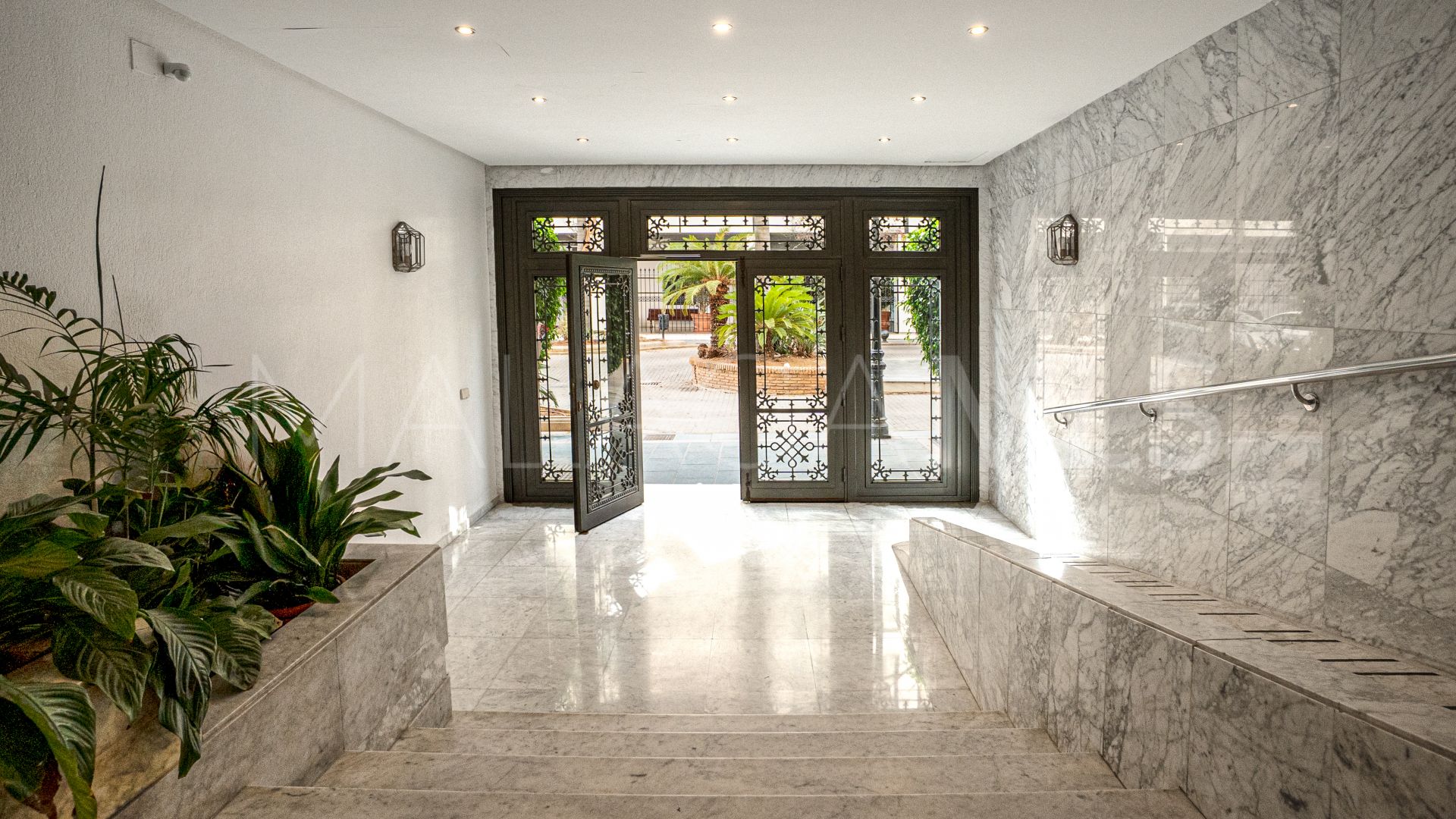 Lägenhet for sale in Marbella City