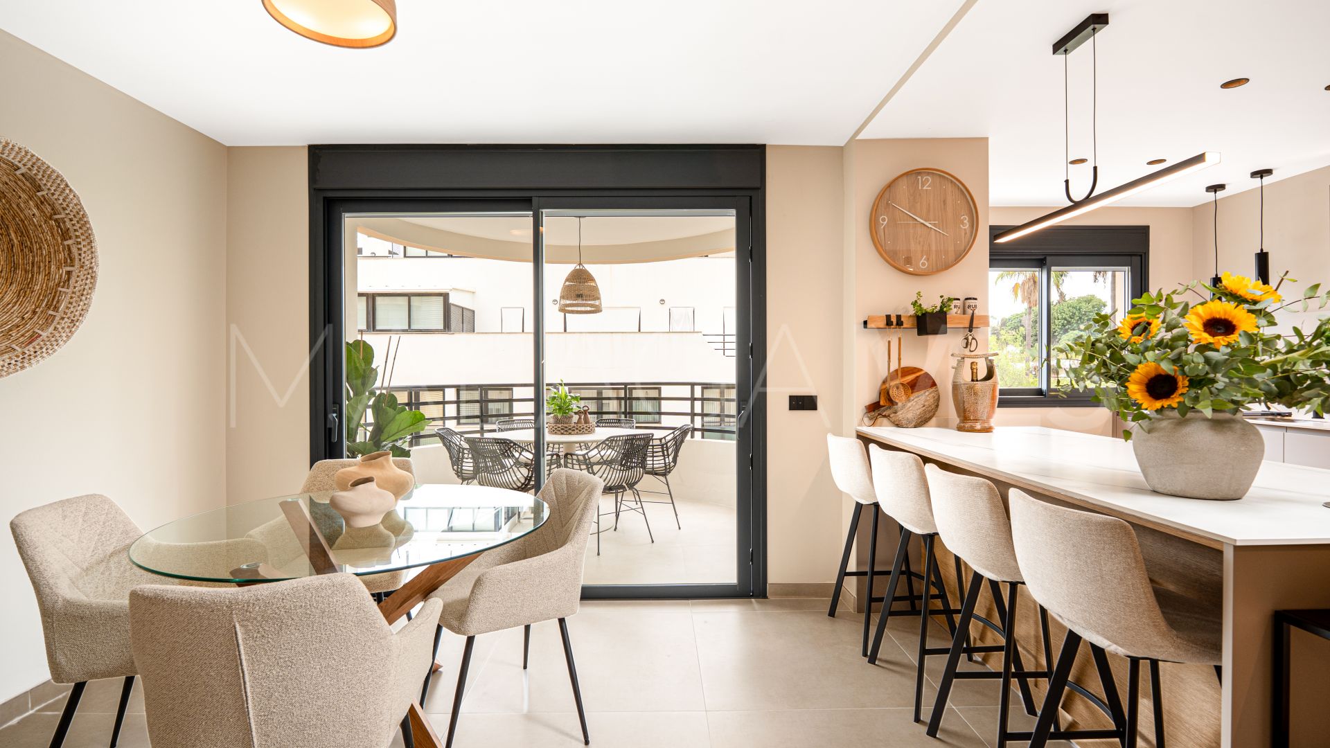 Lägenhet for sale in Marbella City