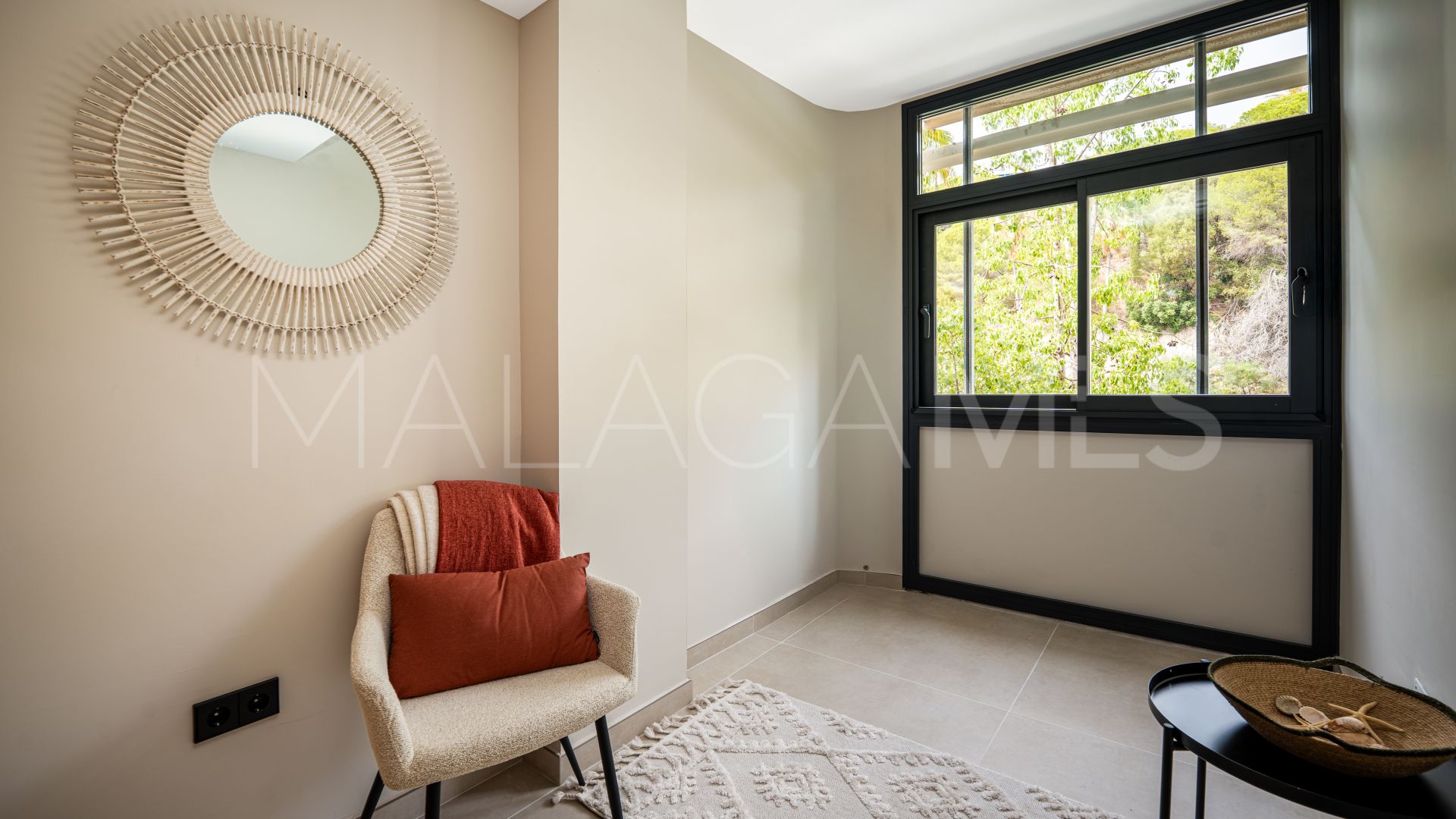 Lägenhet for sale in Marbella City