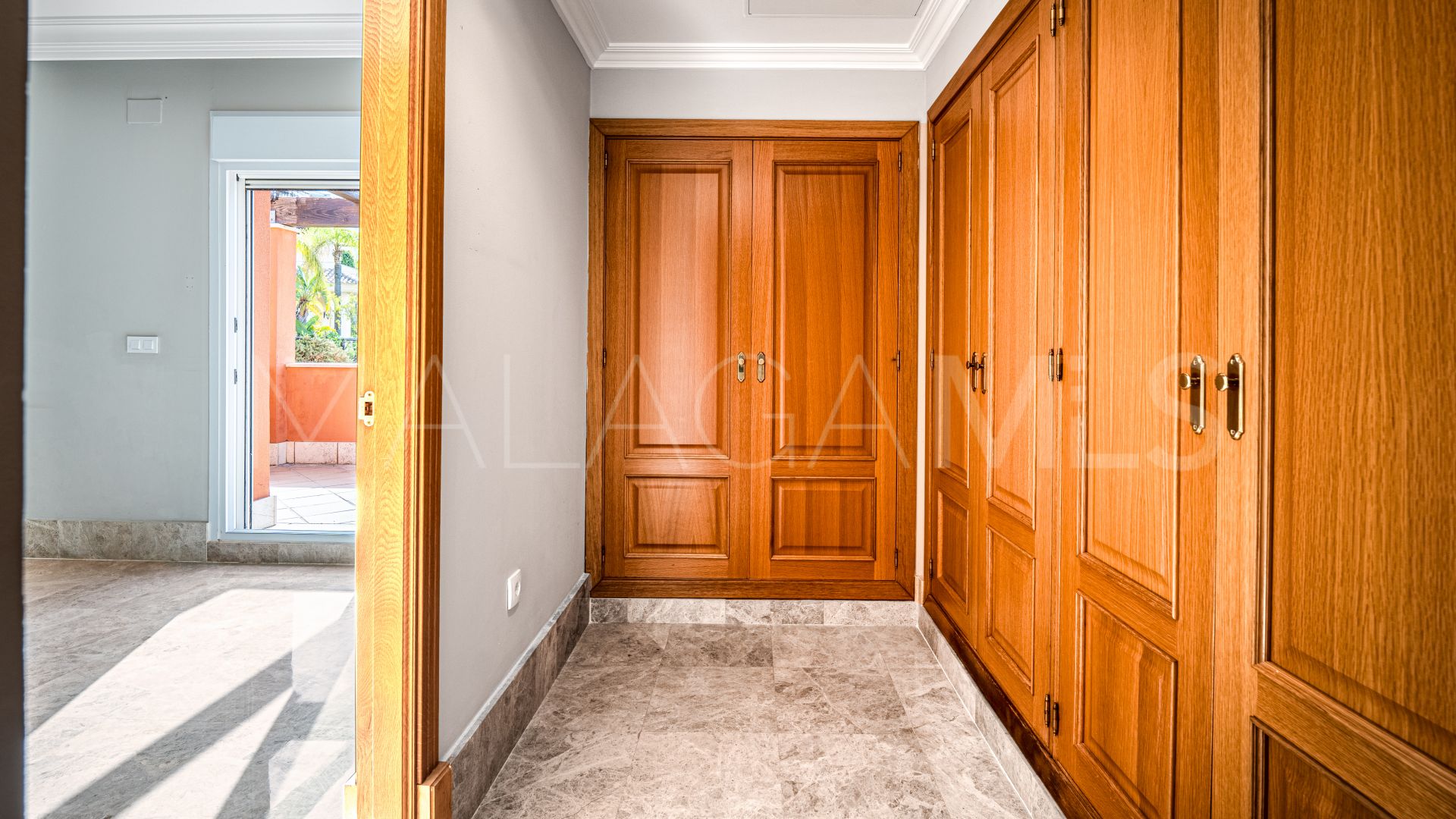 Villa for sale in Marbella Est