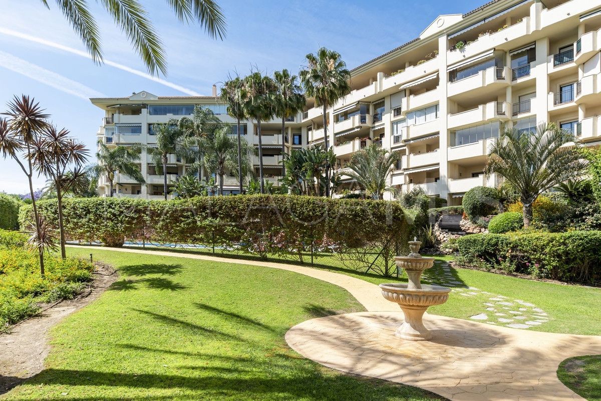 Apartamento de 2 bedrooms for sale in Guadalmina Alta