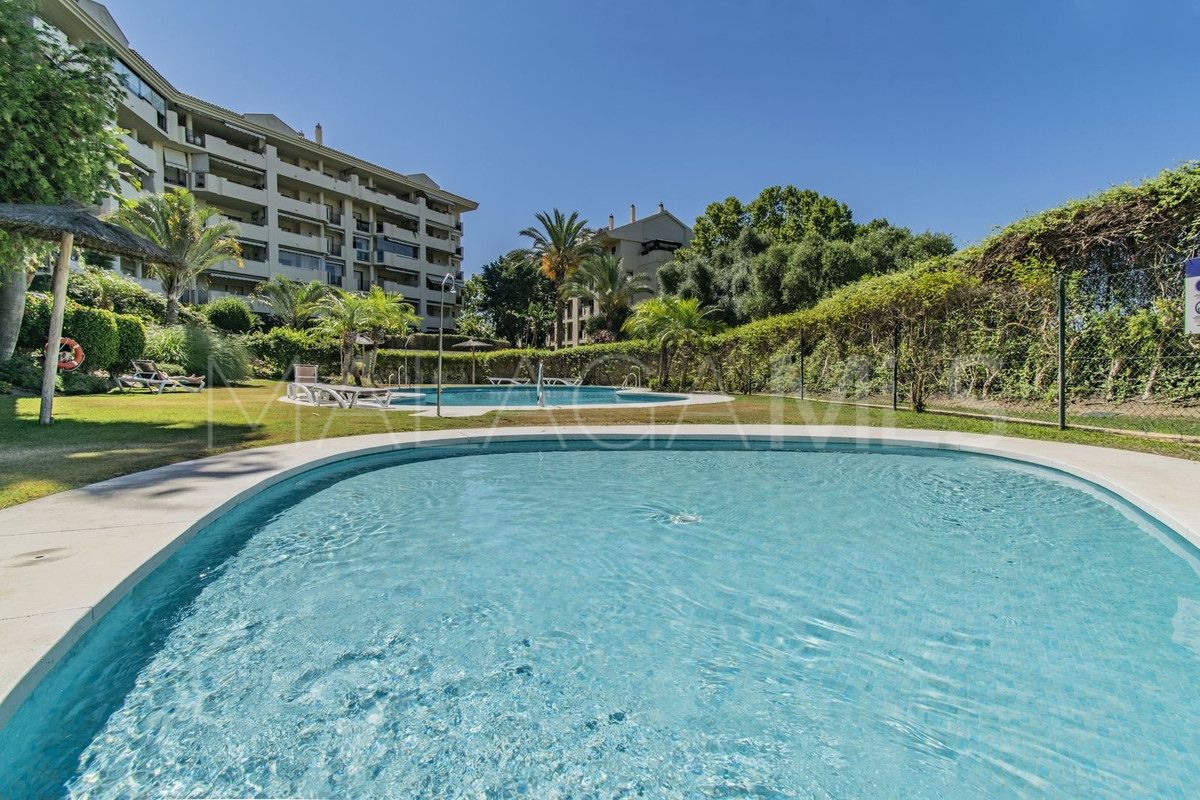 Apartamento de 2 bedrooms for sale in Guadalmina Alta