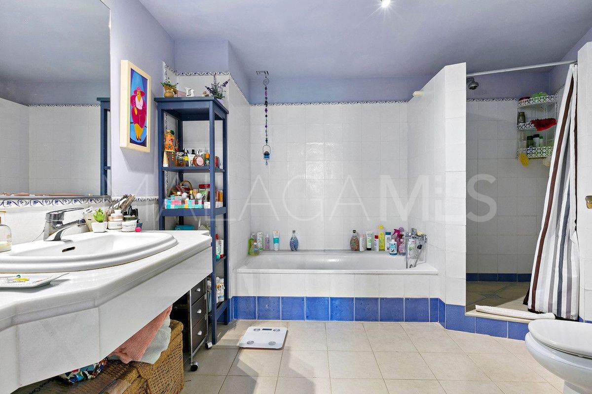 Apartamento de 2 bedrooms for sale in Guadalmina Alta