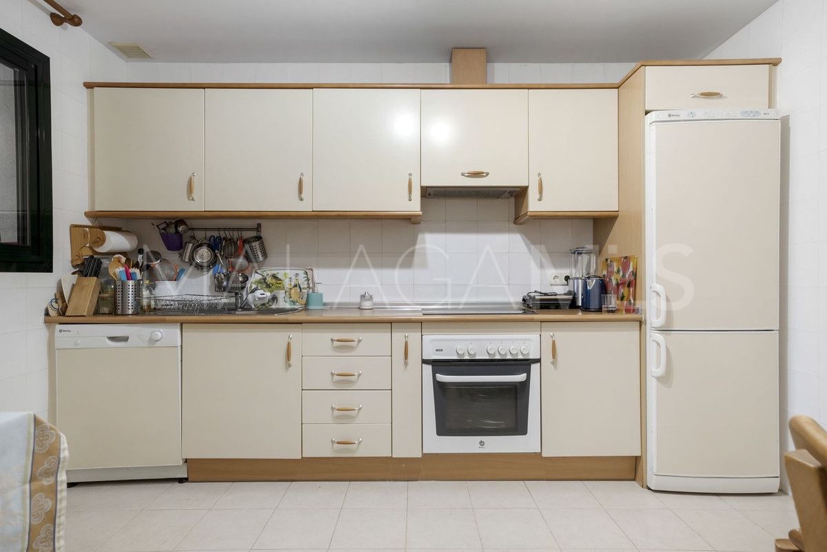 Apartamento de 2 bedrooms for sale in Guadalmina Alta