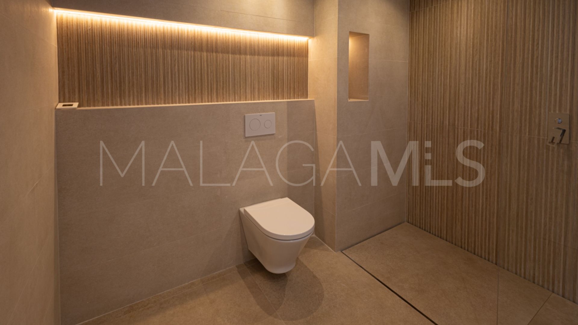 Wohnung for sale in Nueva Andalucia