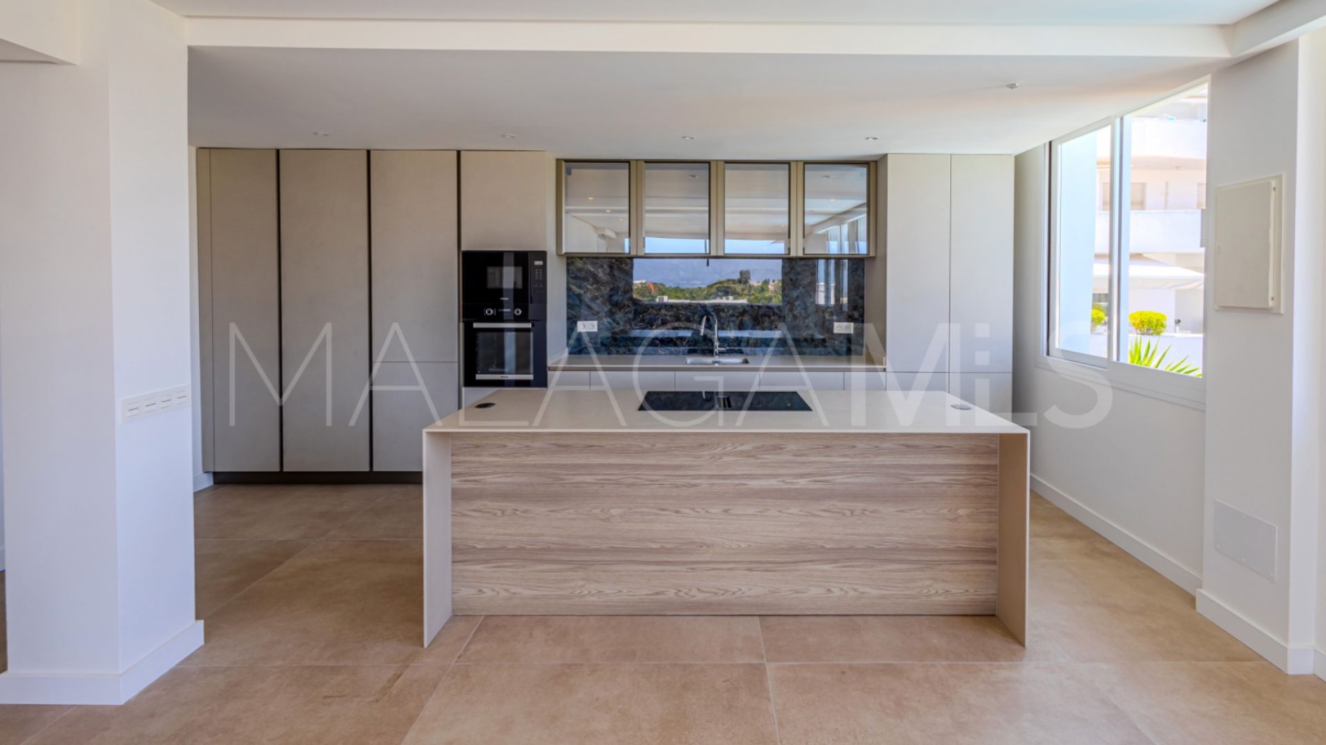 Wohnung for sale in Nueva Andalucia