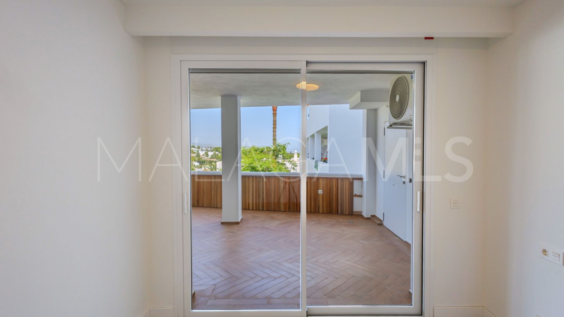 Wohnung for sale in Nueva Andalucia
