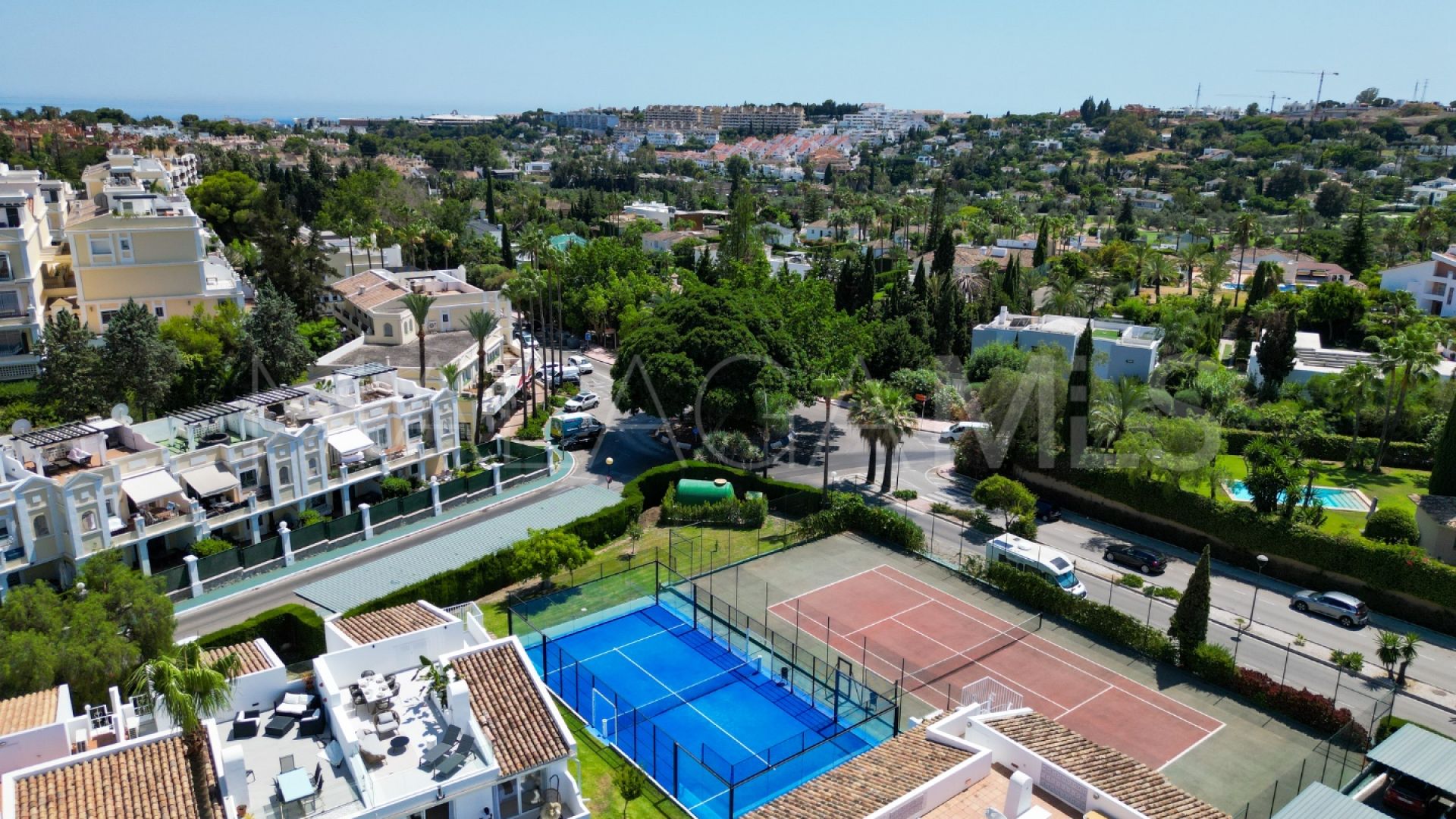 Tvåvånings takvåning for sale in Nueva Andalucia