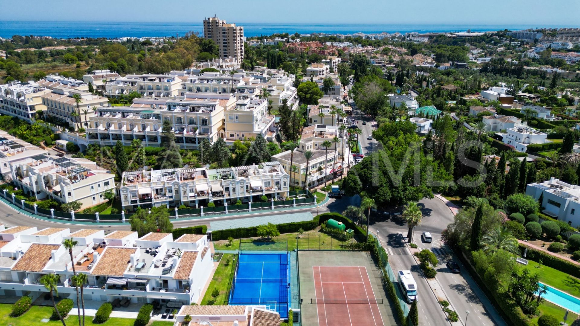 Tvåvånings takvåning for sale in Nueva Andalucia