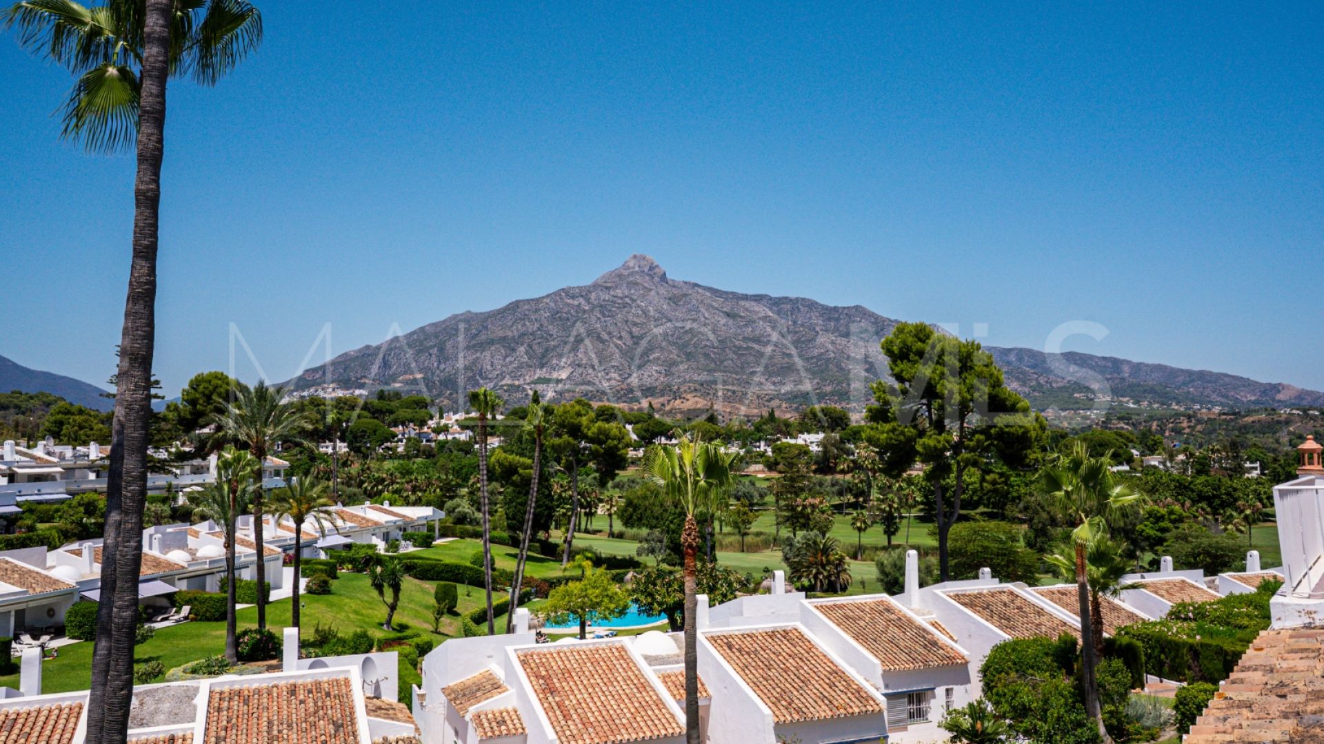 Tvåvånings takvåning for sale in Nueva Andalucia