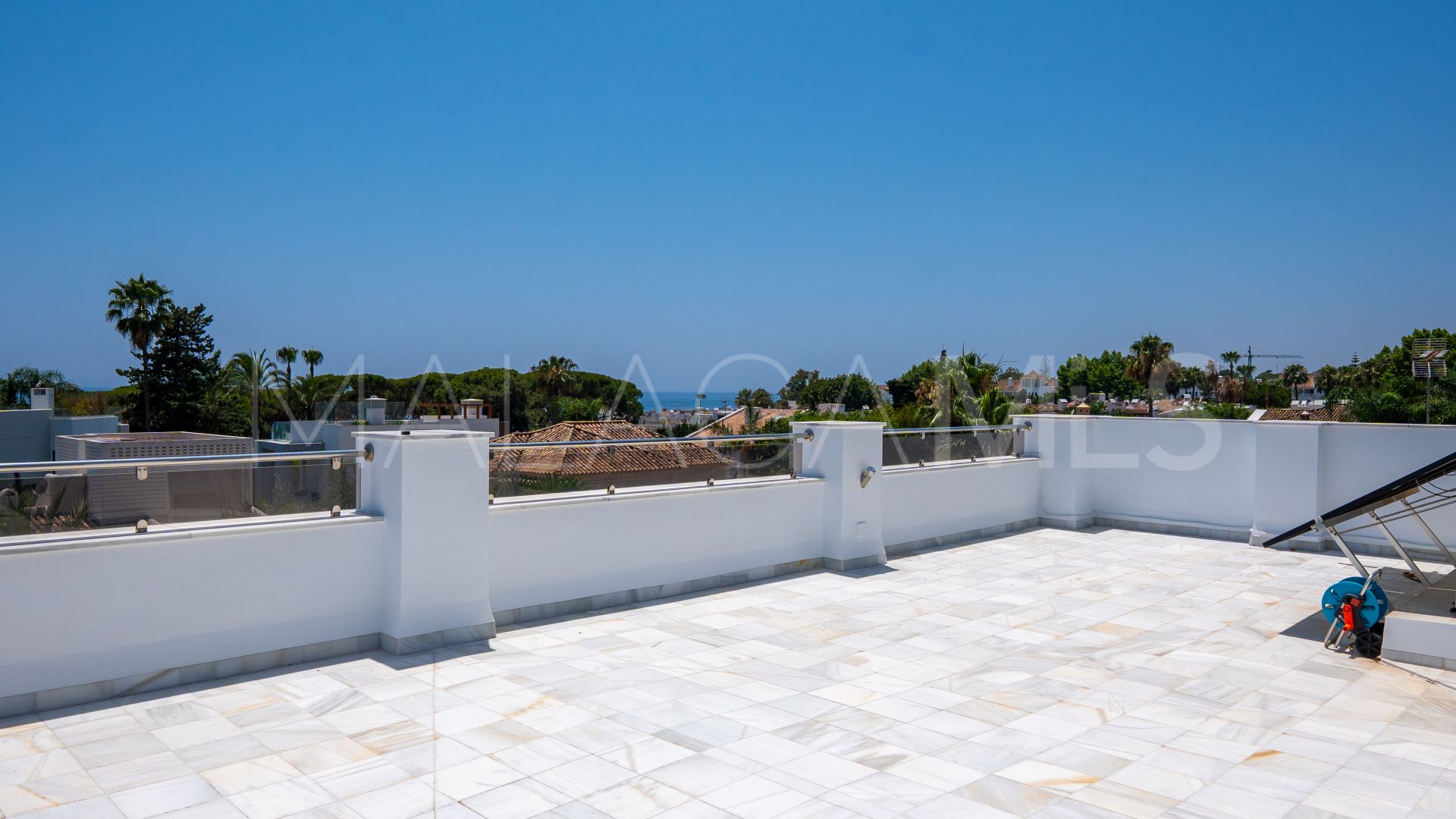 Villa for sale in Marbella Ciudad with 4 bedrooms