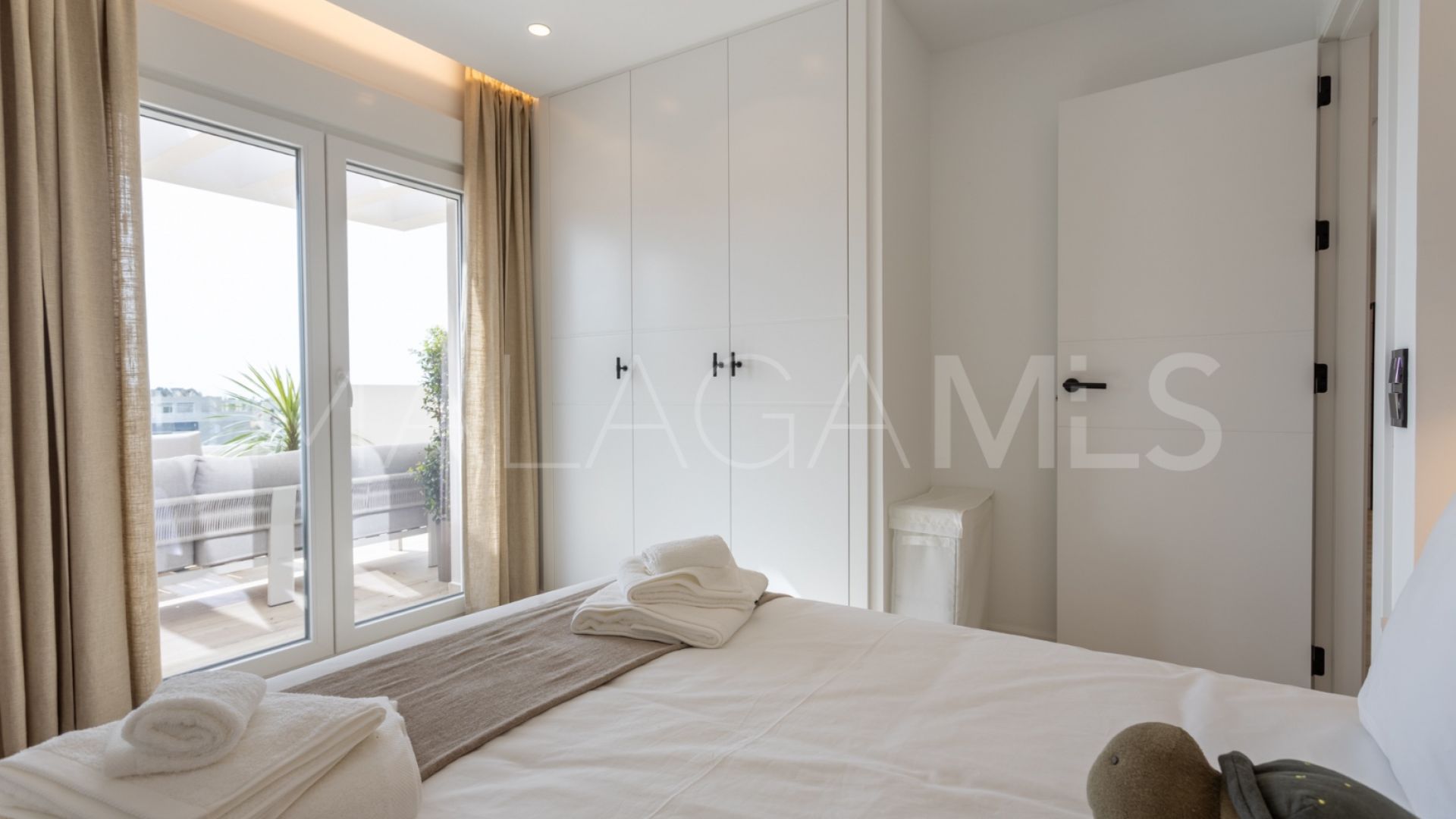 4 bedrooms apartment for sale in Nueva Andalucia
