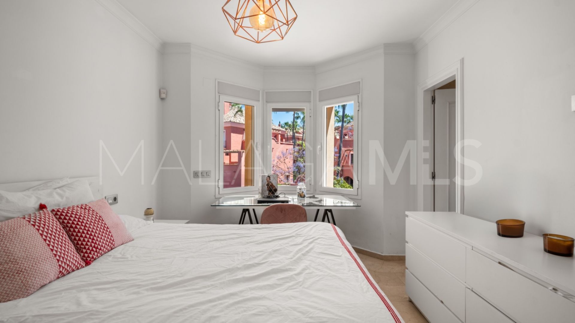 Reihenhaus for sale in Marbella - Puerto Banus