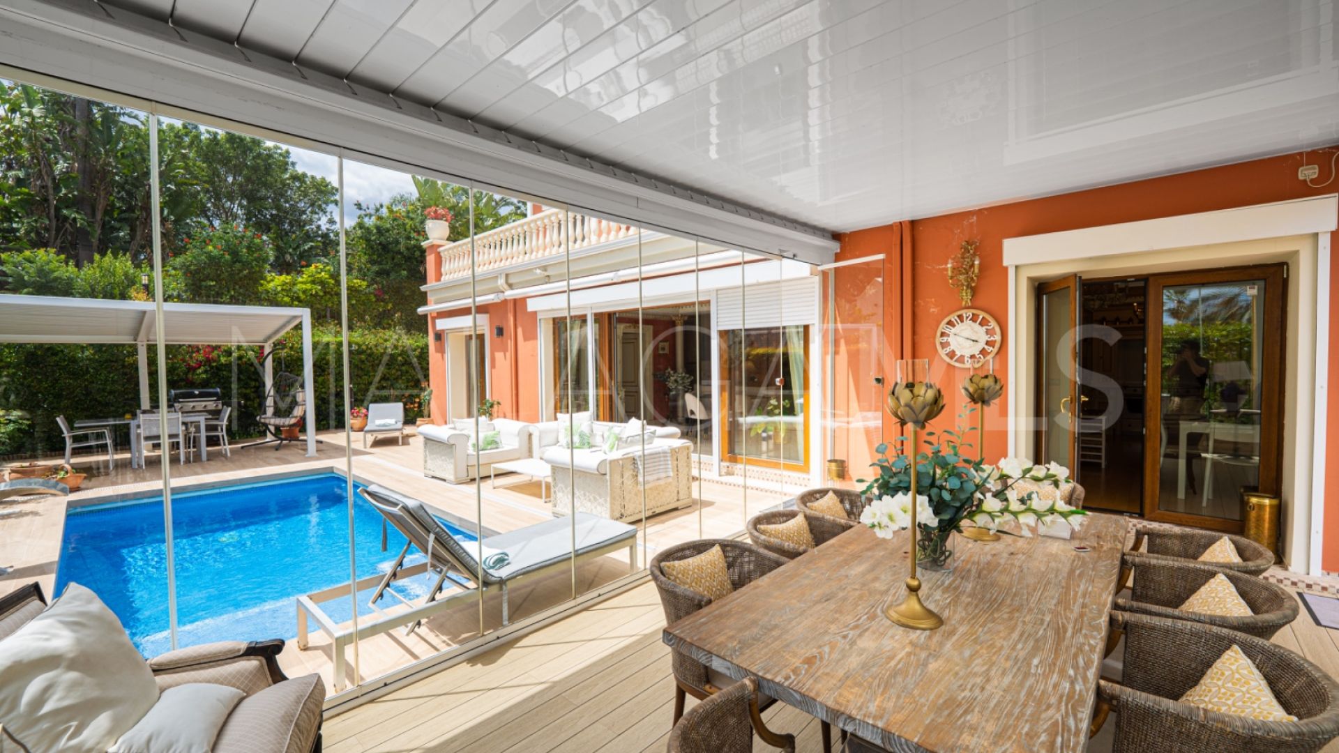 Villa for sale in Nagüeles