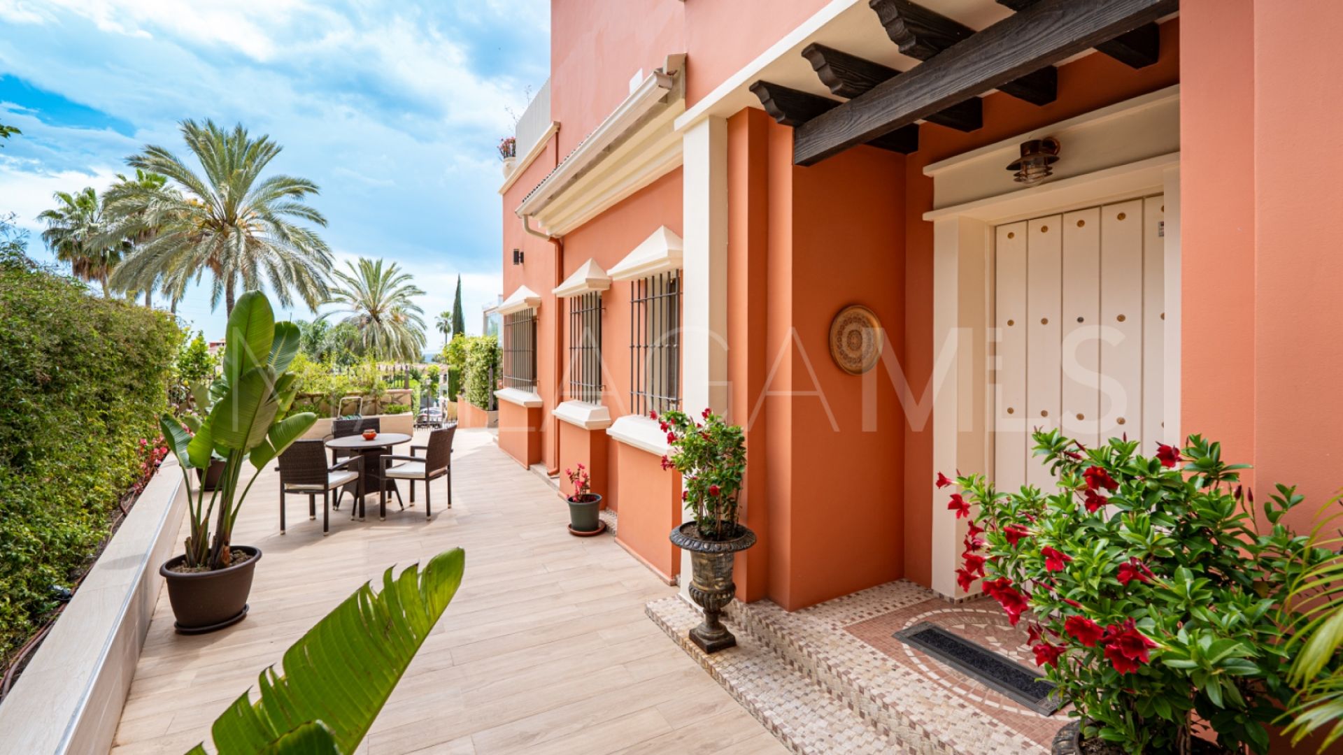 Villa for sale in Nagüeles