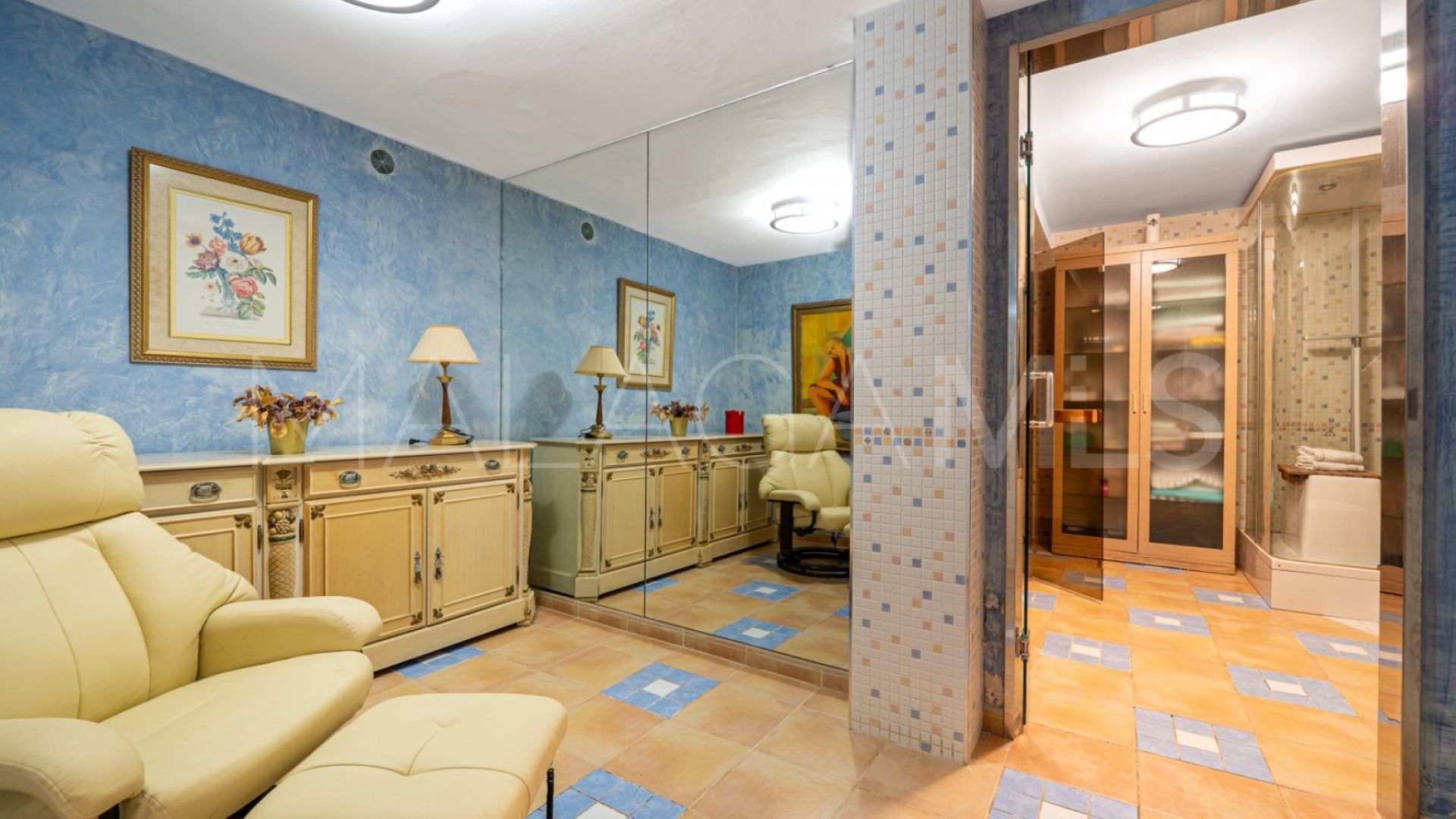 Villa for sale in Nagüeles