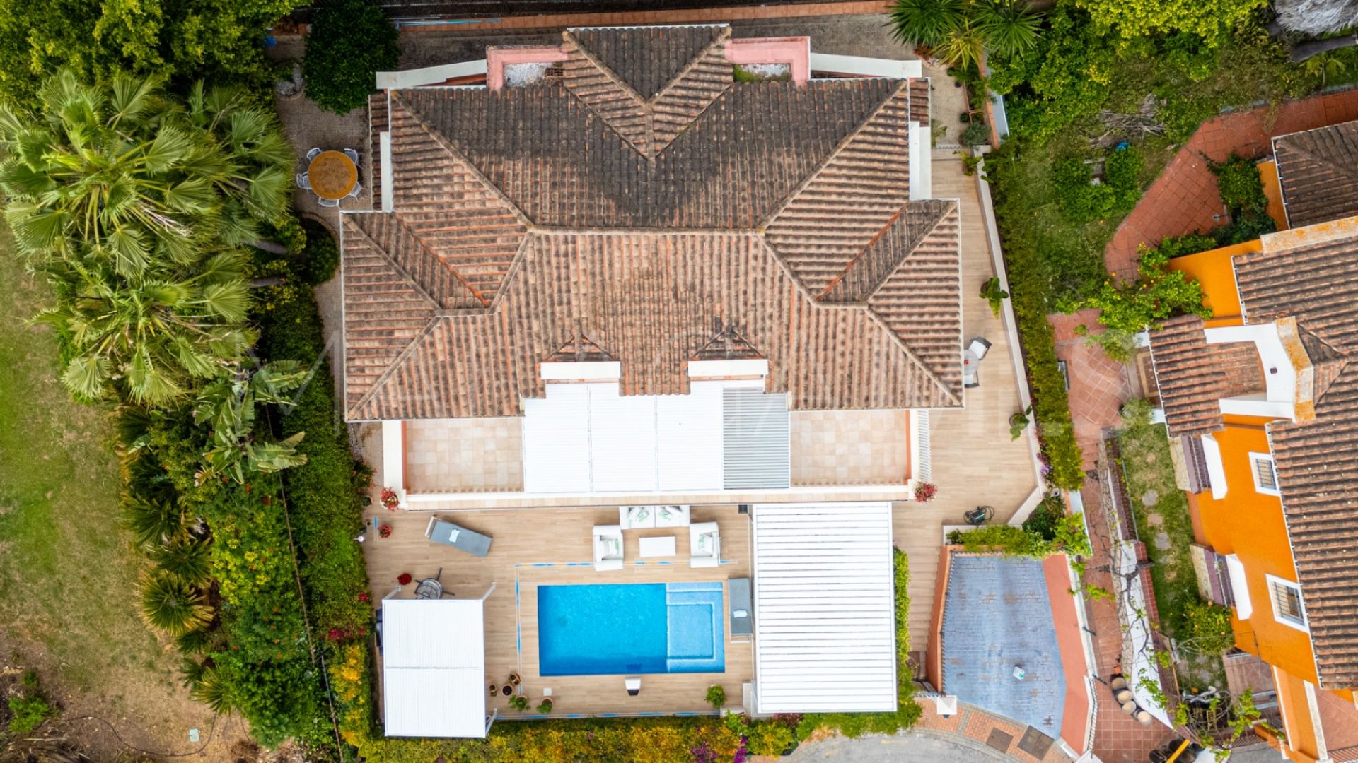 Villa for sale in Nagüeles