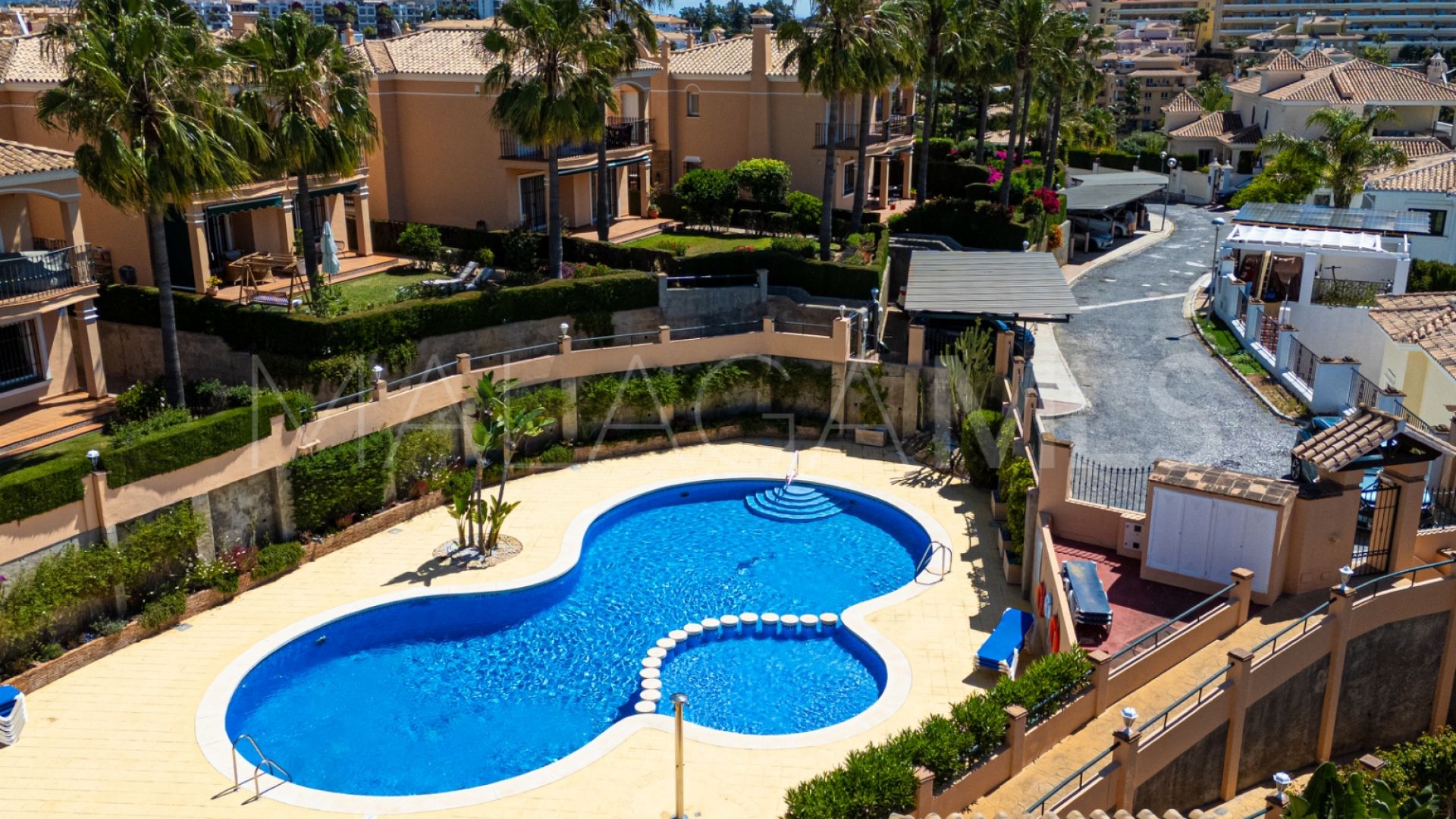 Riviera del Sol 5 bedrooms villa for sale