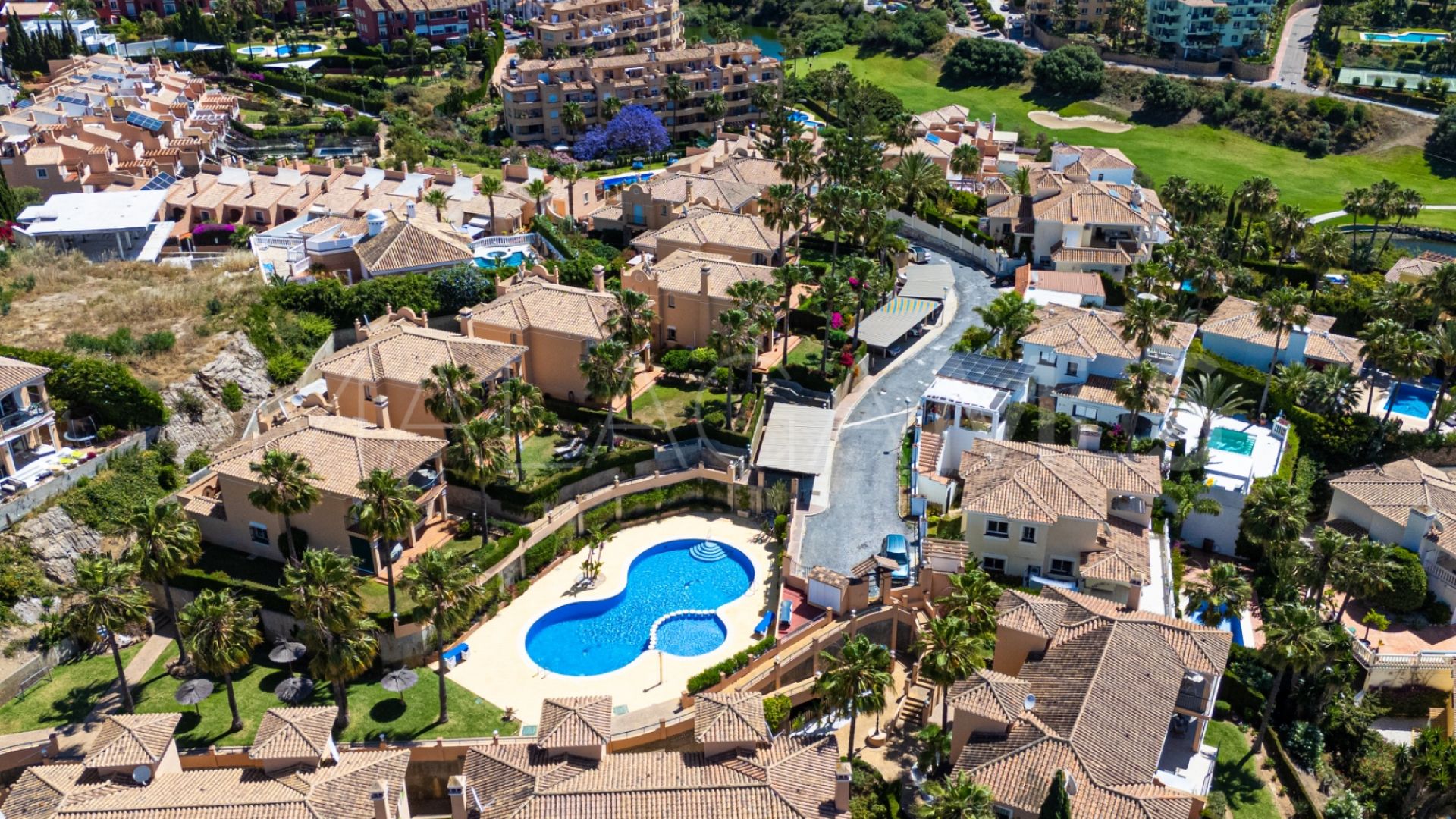 Riviera del Sol 5 bedrooms villa for sale