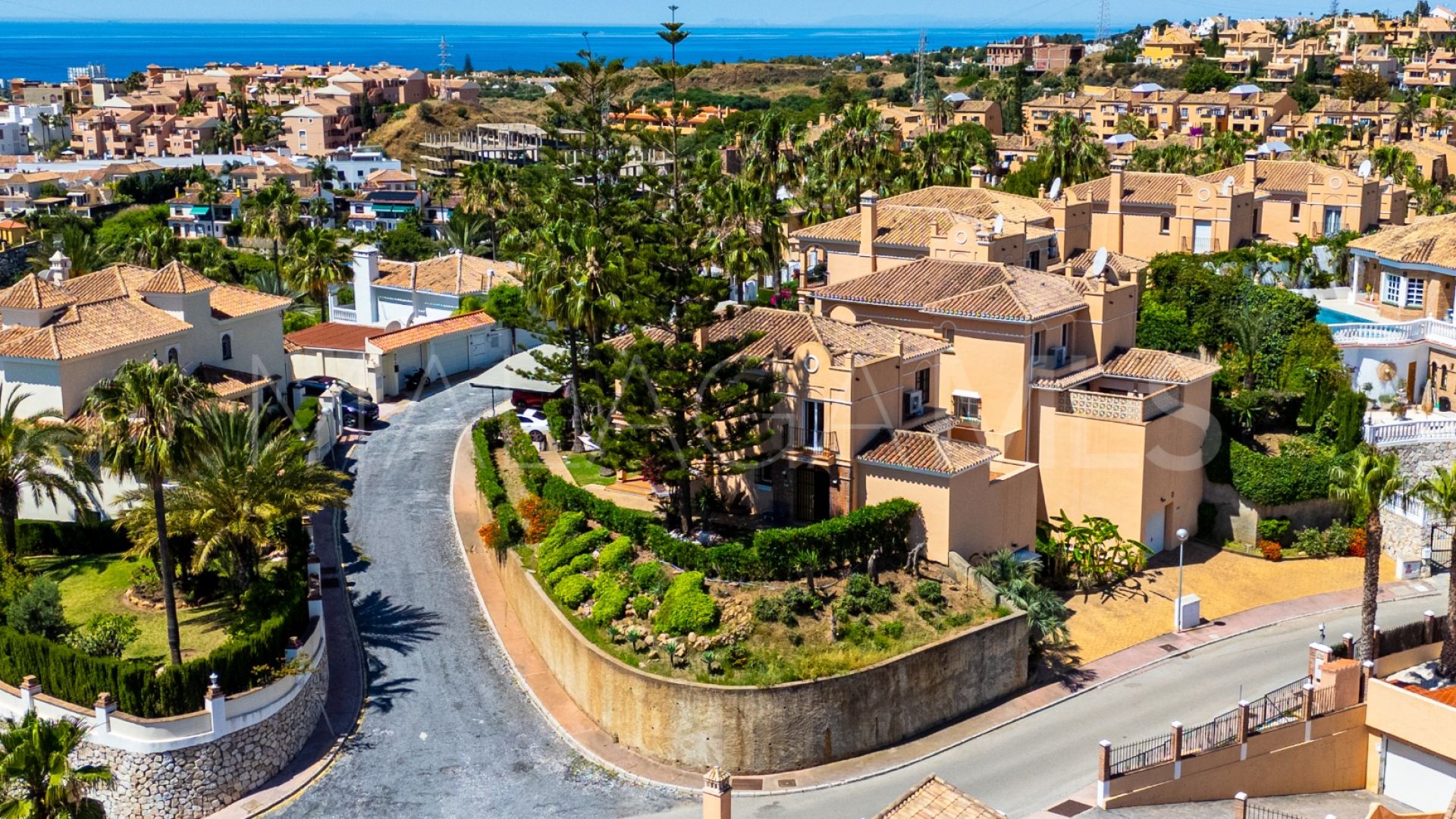 Riviera del Sol 5 bedrooms villa for sale