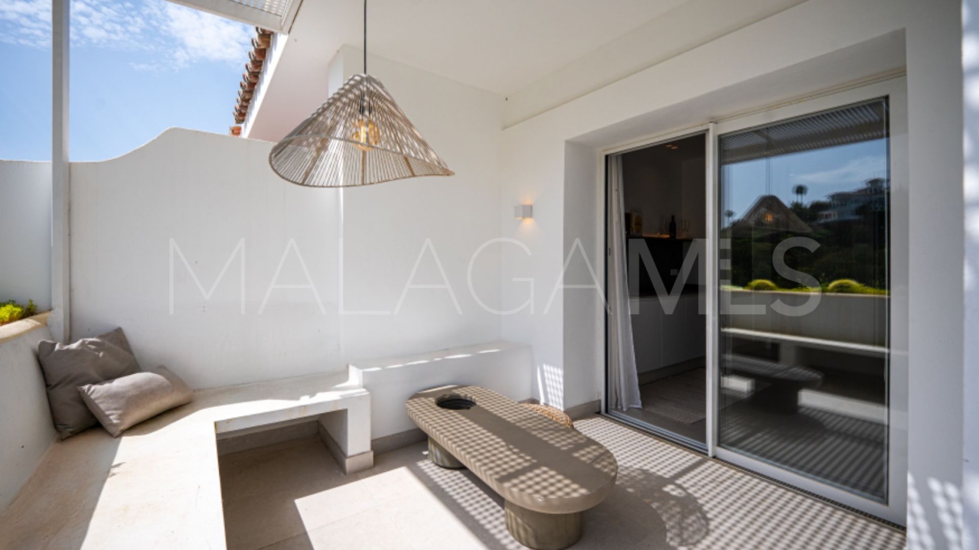 For sale Los Arcos (La Quinta) apartment with 2 bedrooms