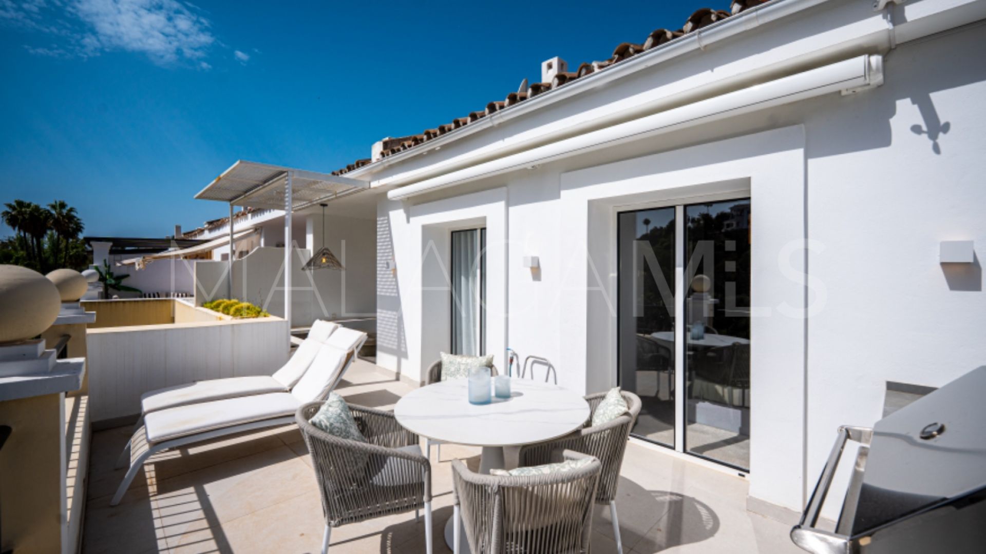 For sale Los Arcos (La Quinta) apartment with 2 bedrooms