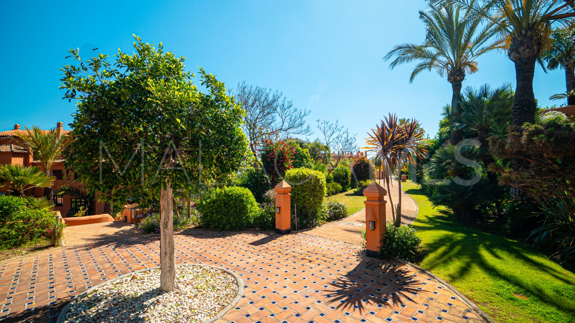 Tvåvånings takvåning for sale in Marbella Öst