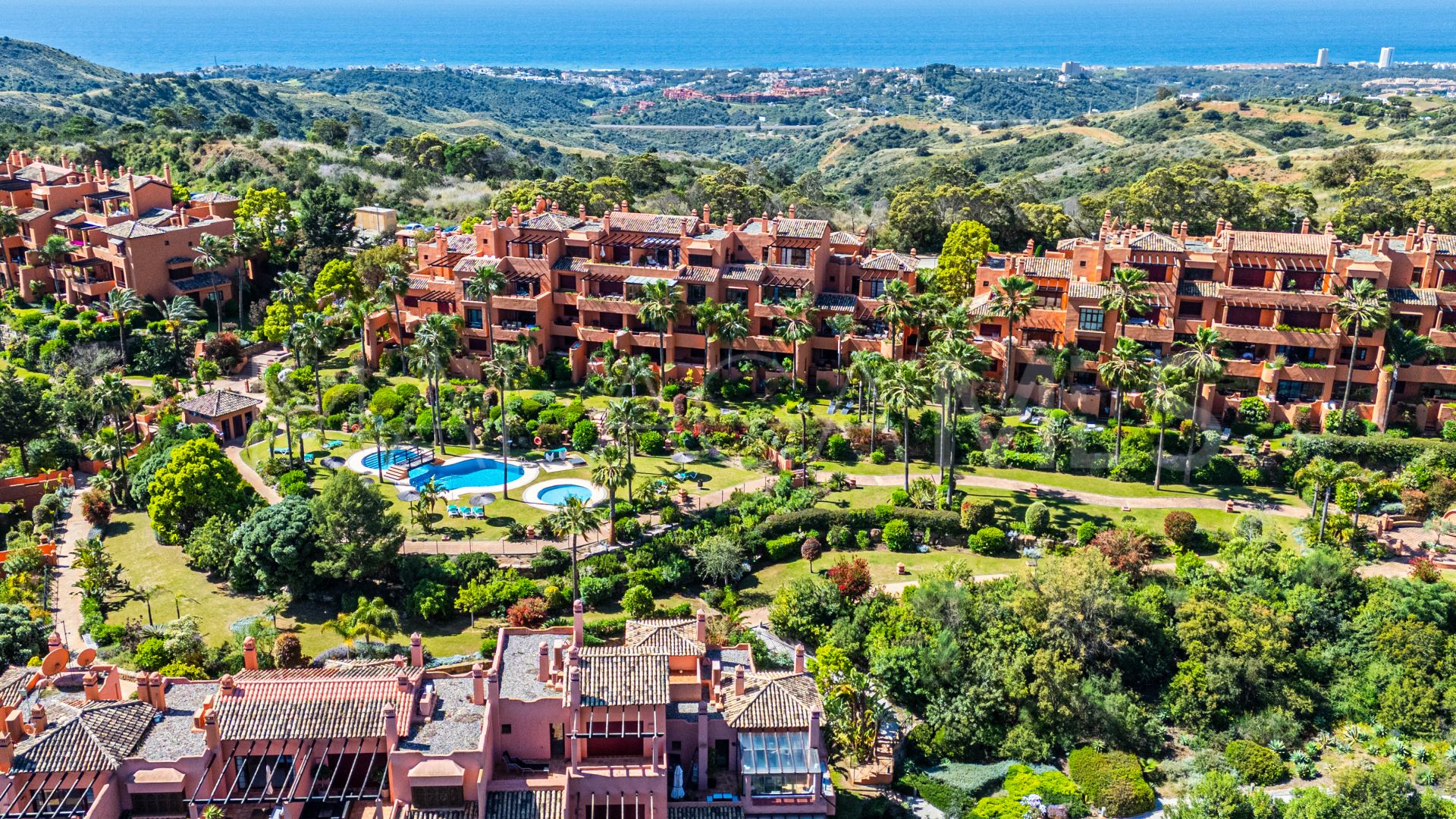 Tvåvånings takvåning for sale in Marbella Öst