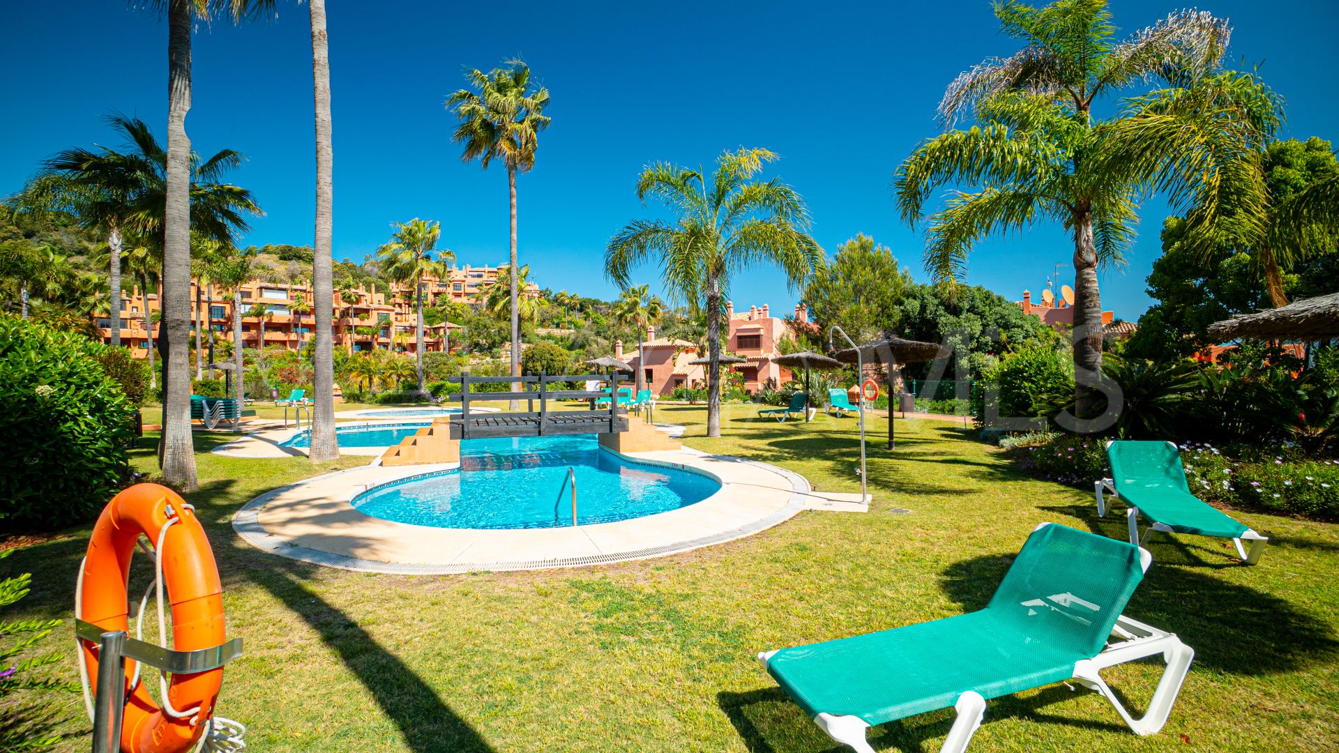 Tvåvånings takvåning for sale in Marbella Öst