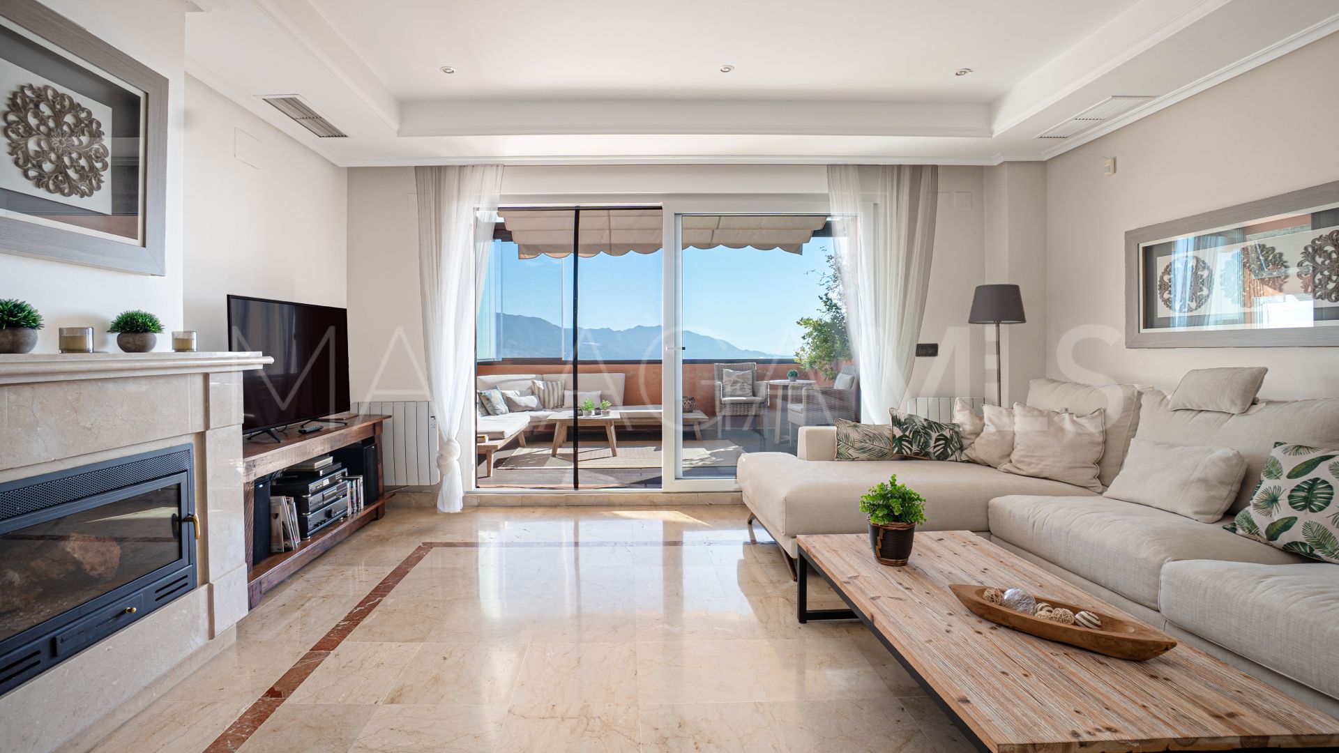 Tvåvånings takvåning for sale in Marbella Öst