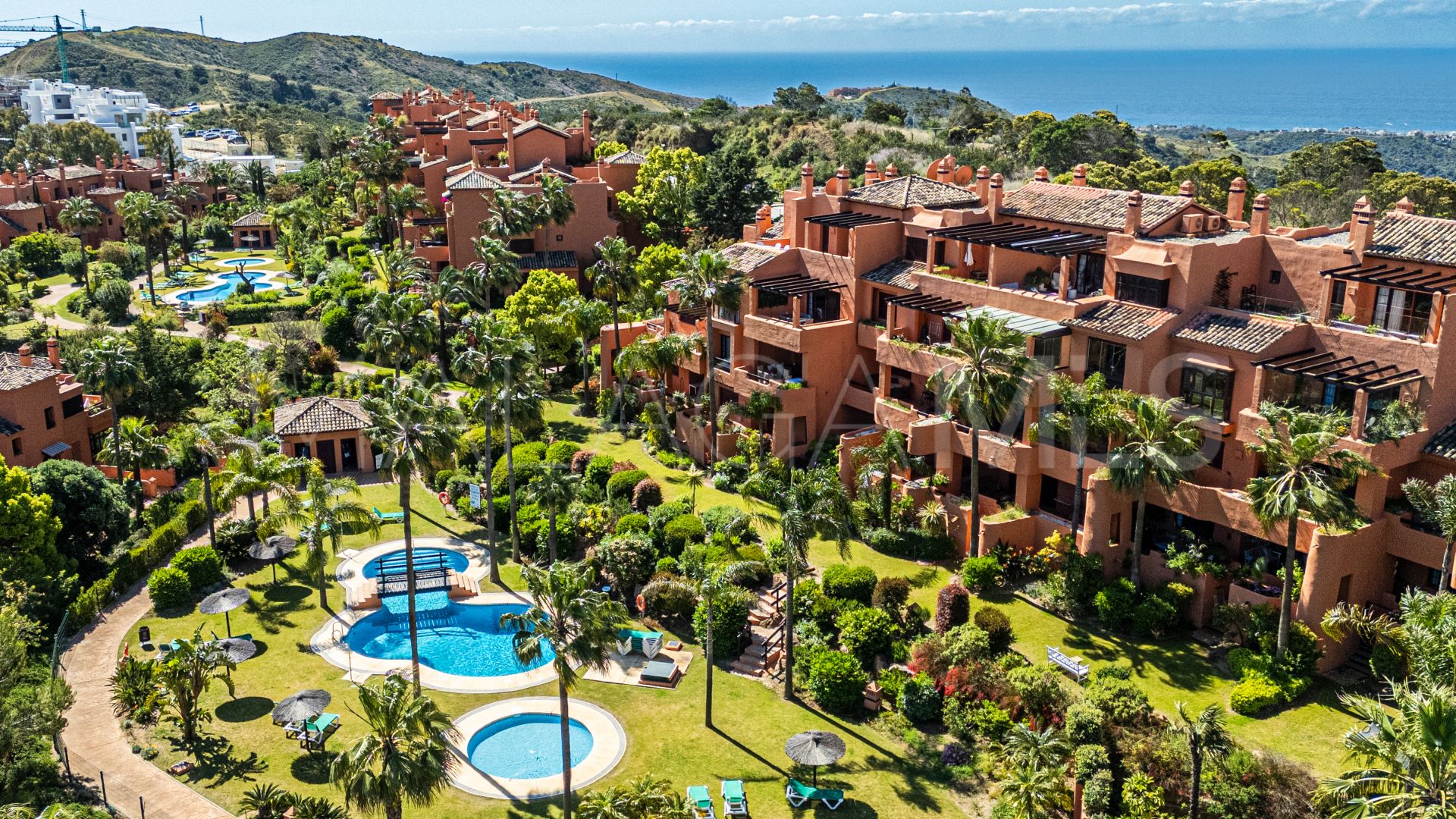 Tvåvånings takvåning for sale in Marbella Öst