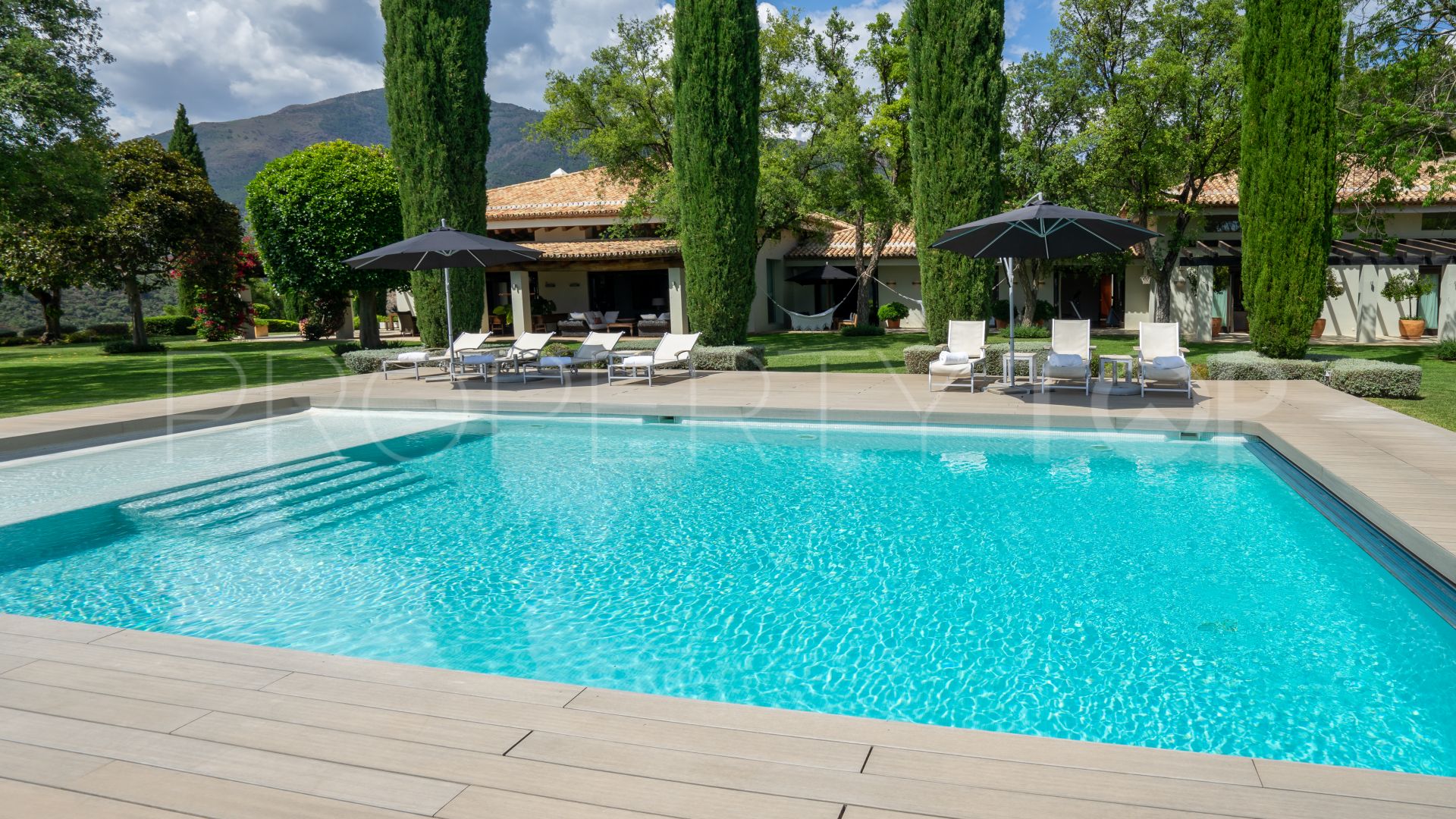 8 bedrooms villa in La Zagaleta for sale