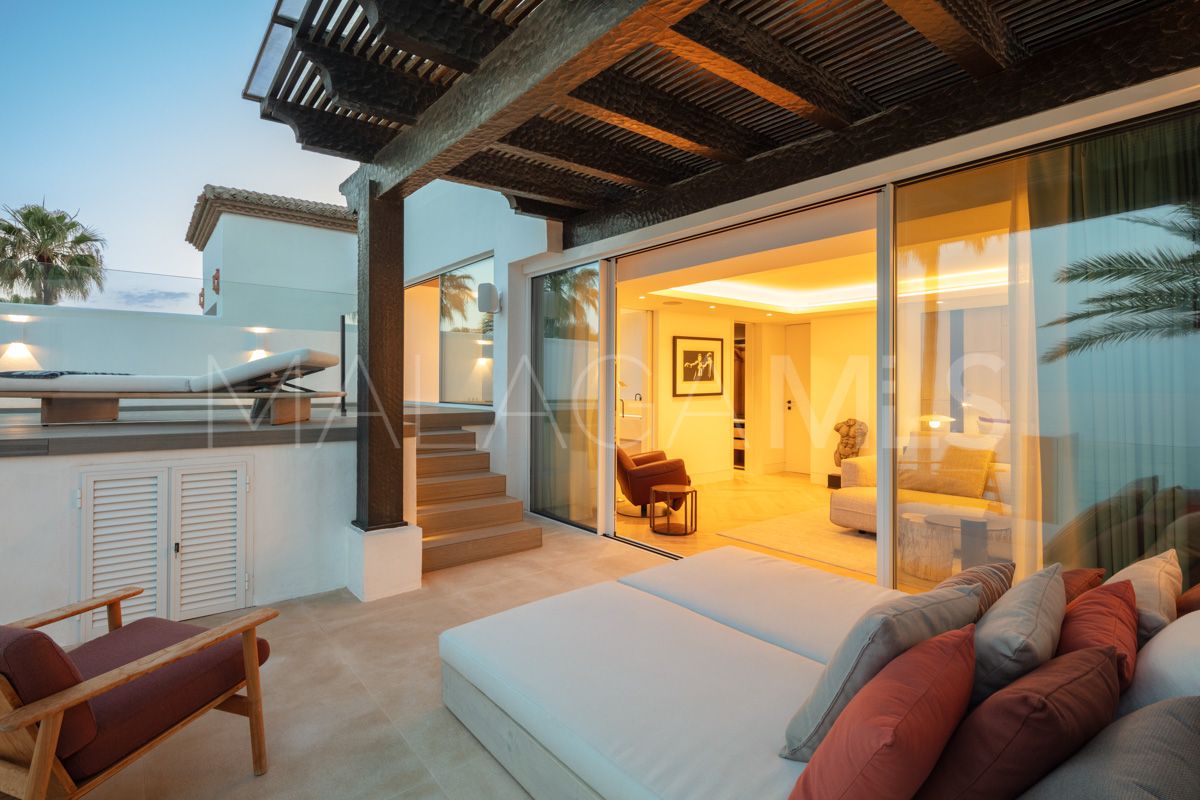 4 bedrooms Marina de Puente Romano duplex penthouse for sale